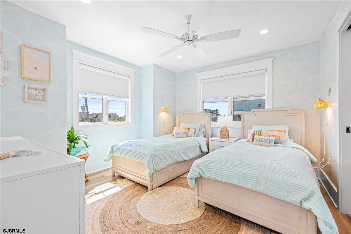 Margate, New Jersey 08402, United States, 6 Bedrooms Bedrooms, ,5 BathroomsBathrooms,Residential,Active,241630