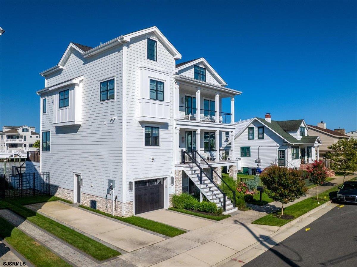 Margate, New Jersey 08402, United States, 6 Bedrooms Bedrooms, ,5 BathroomsBathrooms,Residential,Active,241630