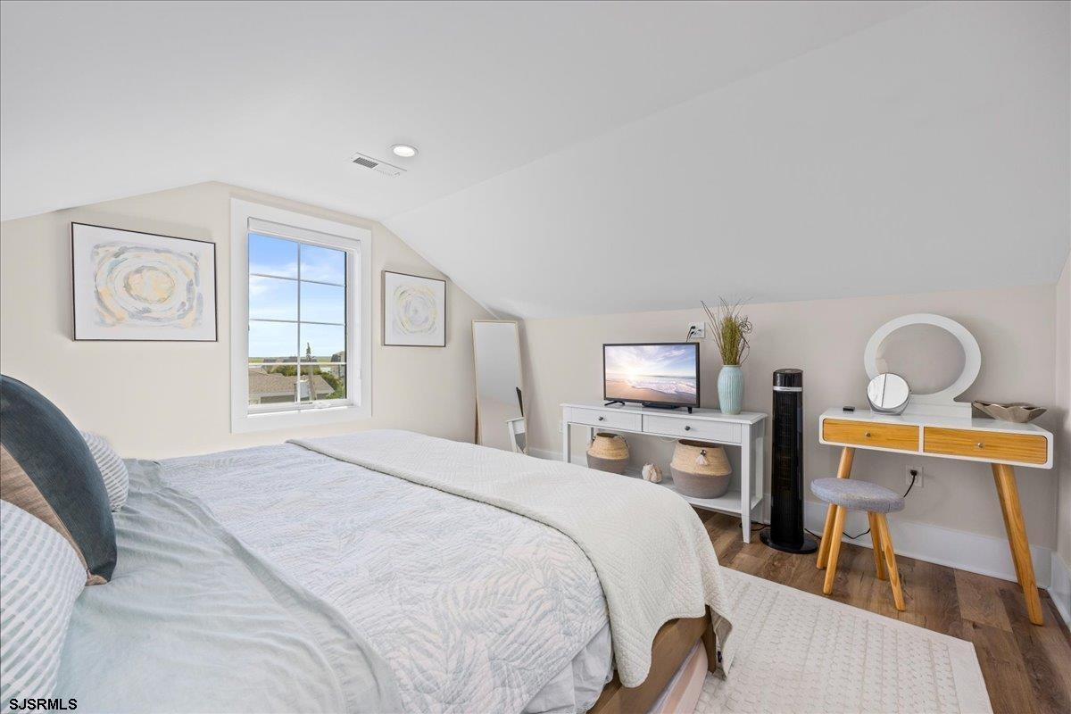 Margate, New Jersey 08402, United States, 6 Bedrooms Bedrooms, ,5 BathroomsBathrooms,Residential,Active,241630