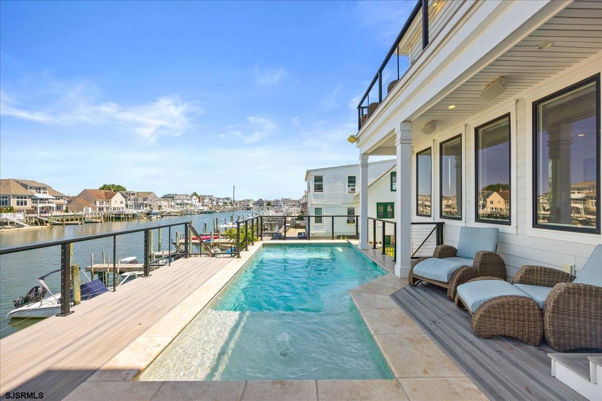 Margate, New Jersey 08402, United States, 6 Bedrooms Bedrooms, ,5 BathroomsBathrooms,Residential,Active,241630