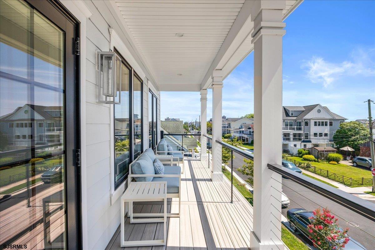 Margate, New Jersey 08402, United States, 6 Bedrooms Bedrooms, ,5 BathroomsBathrooms,Residential,Active,241630