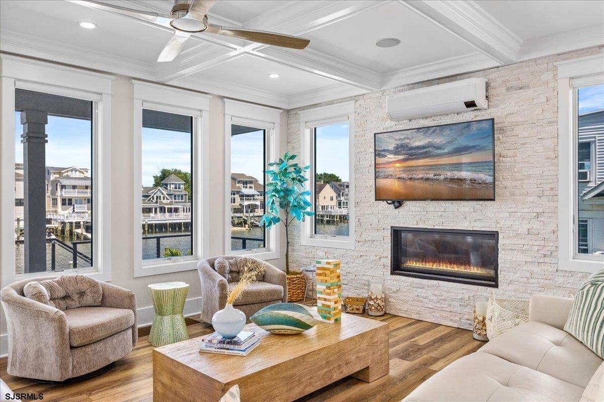 Margate, New Jersey 08402, United States, 6 Bedrooms Bedrooms, ,5 BathroomsBathrooms,Residential,Active,241630