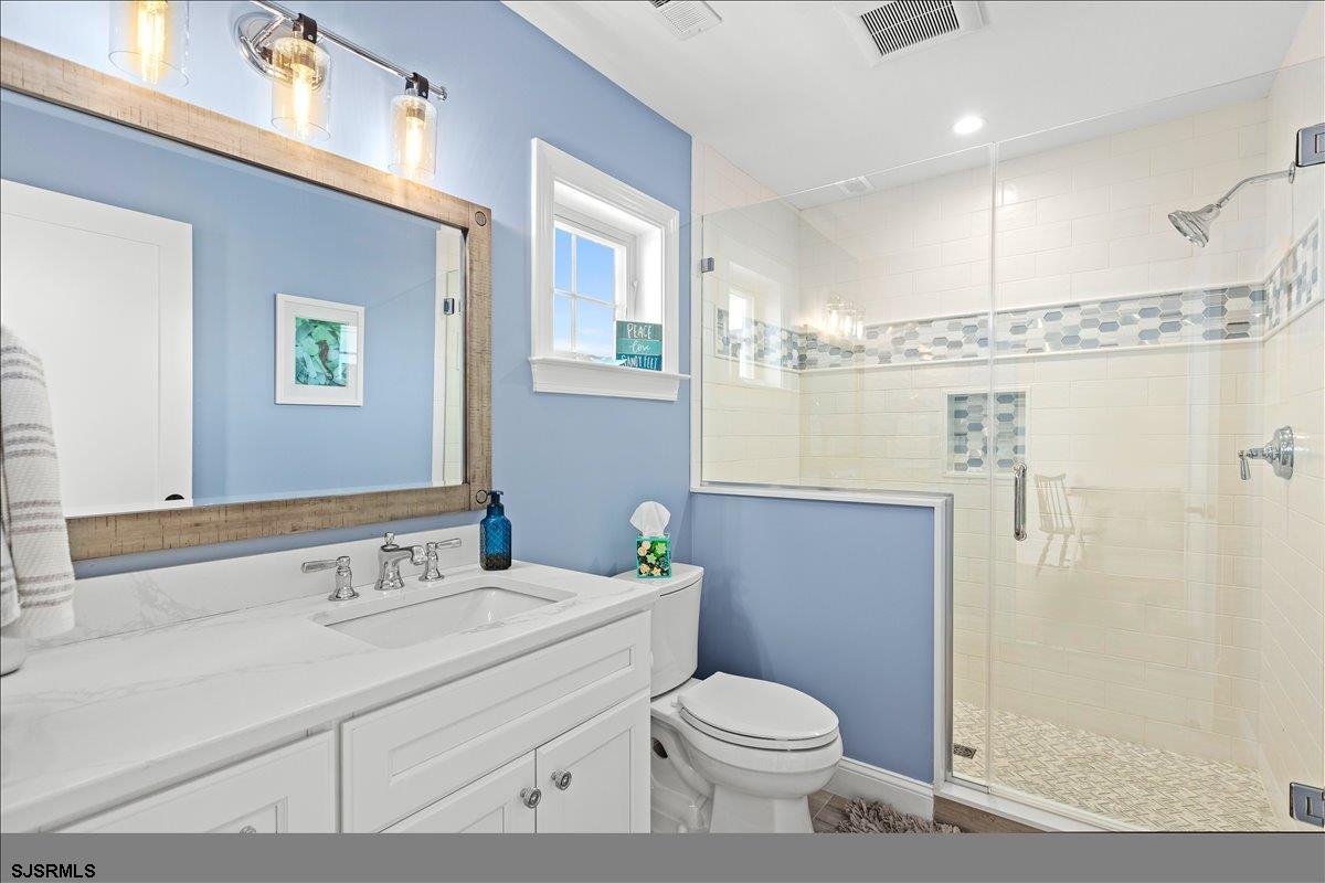 Margate, New Jersey 08402, United States, 4 Bedrooms Bedrooms, ,5 BathroomsBathrooms,Residential,Pending,17341