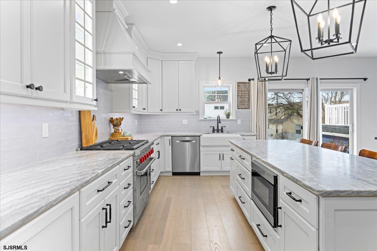 Margate, New Jersey 08402, United States, 4 Bedrooms Bedrooms, ,5 BathroomsBathrooms,Residential,Pending,17341