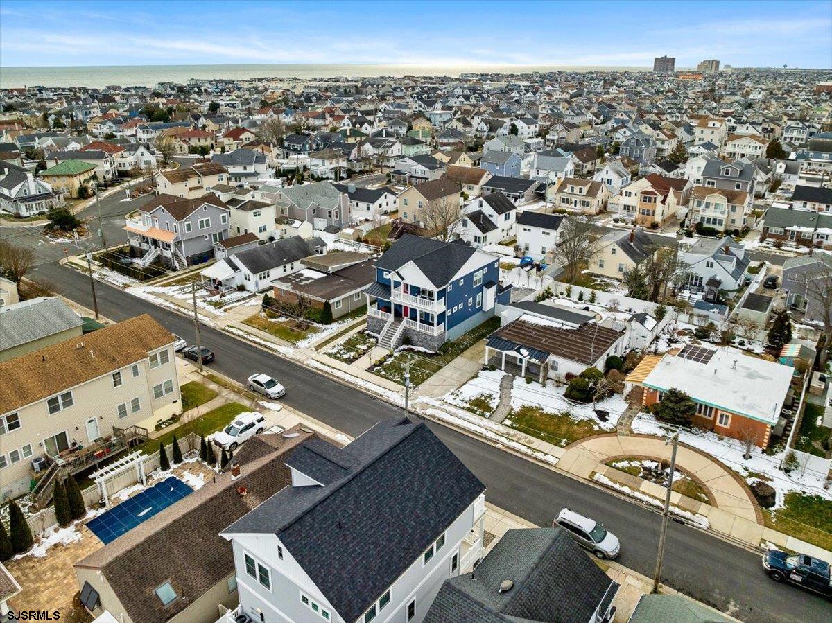 Margate, New Jersey 08402, United States, 4 Bedrooms Bedrooms, ,5 BathroomsBathrooms,Residential,Pending,17341