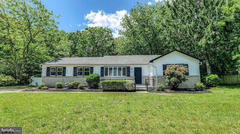 Photo of 11 Carrann Ln, Egg Harbor Township, NJ 08234 (MLS # 601900)