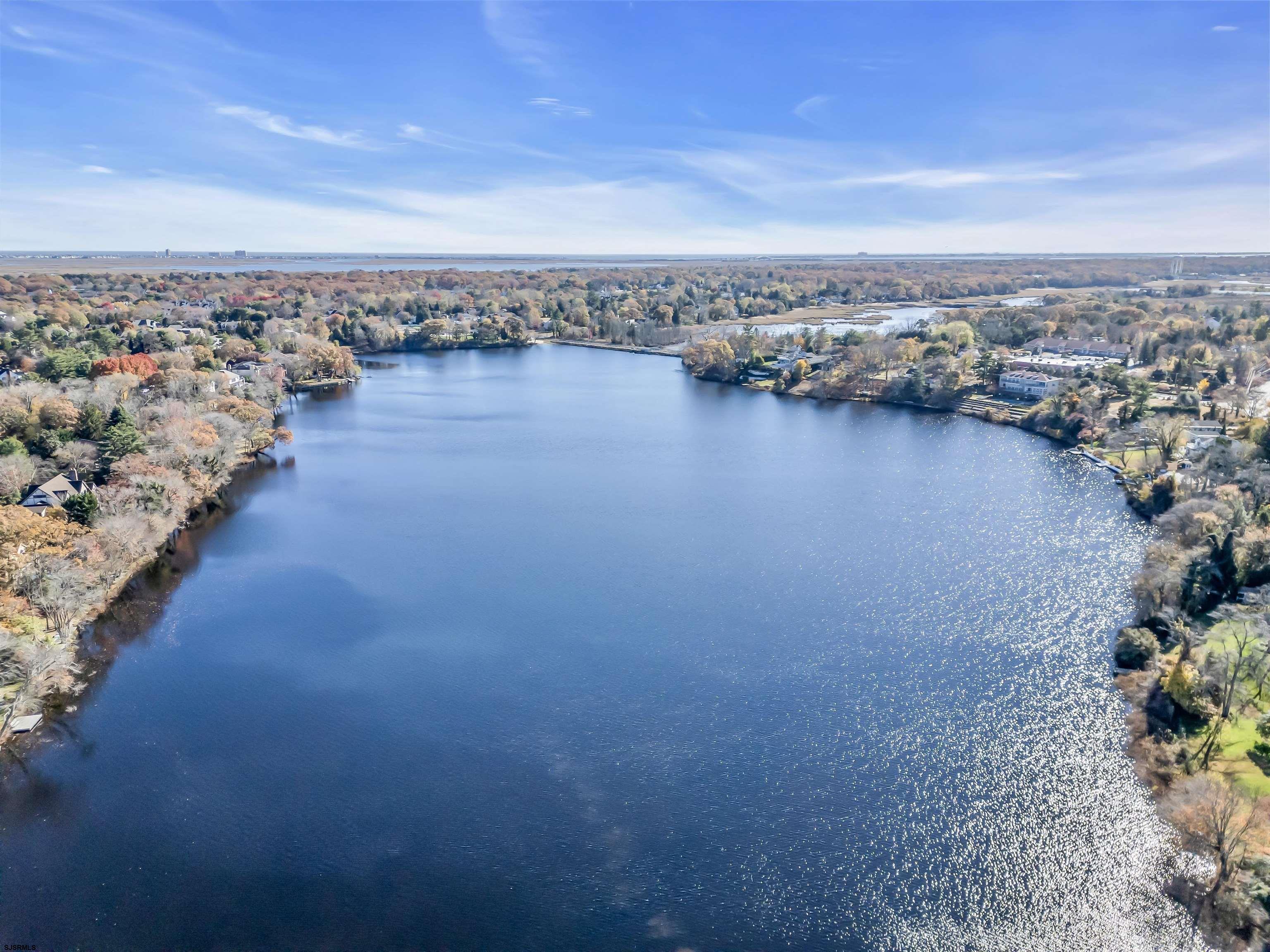 Egg Harbor Township, New Jersey 08234, United States, 5 Bedrooms Bedrooms, ,4 BathroomsBathrooms,Residential,Pending,32572