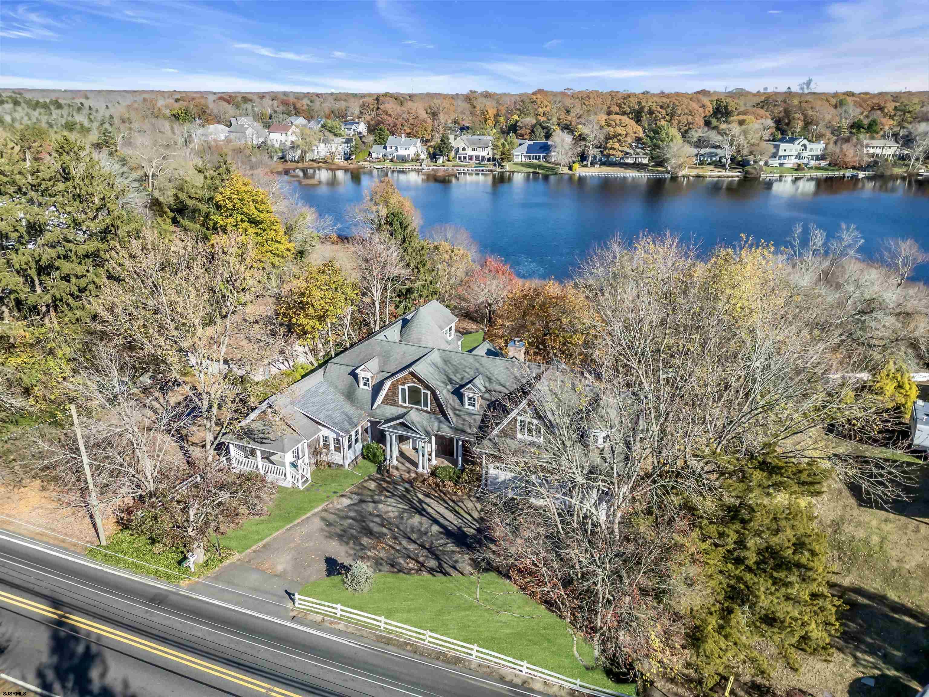 Egg Harbor Township, New Jersey 08234, United States, 5 Bedrooms Bedrooms, ,4 BathroomsBathrooms,Residential,Pending,32572