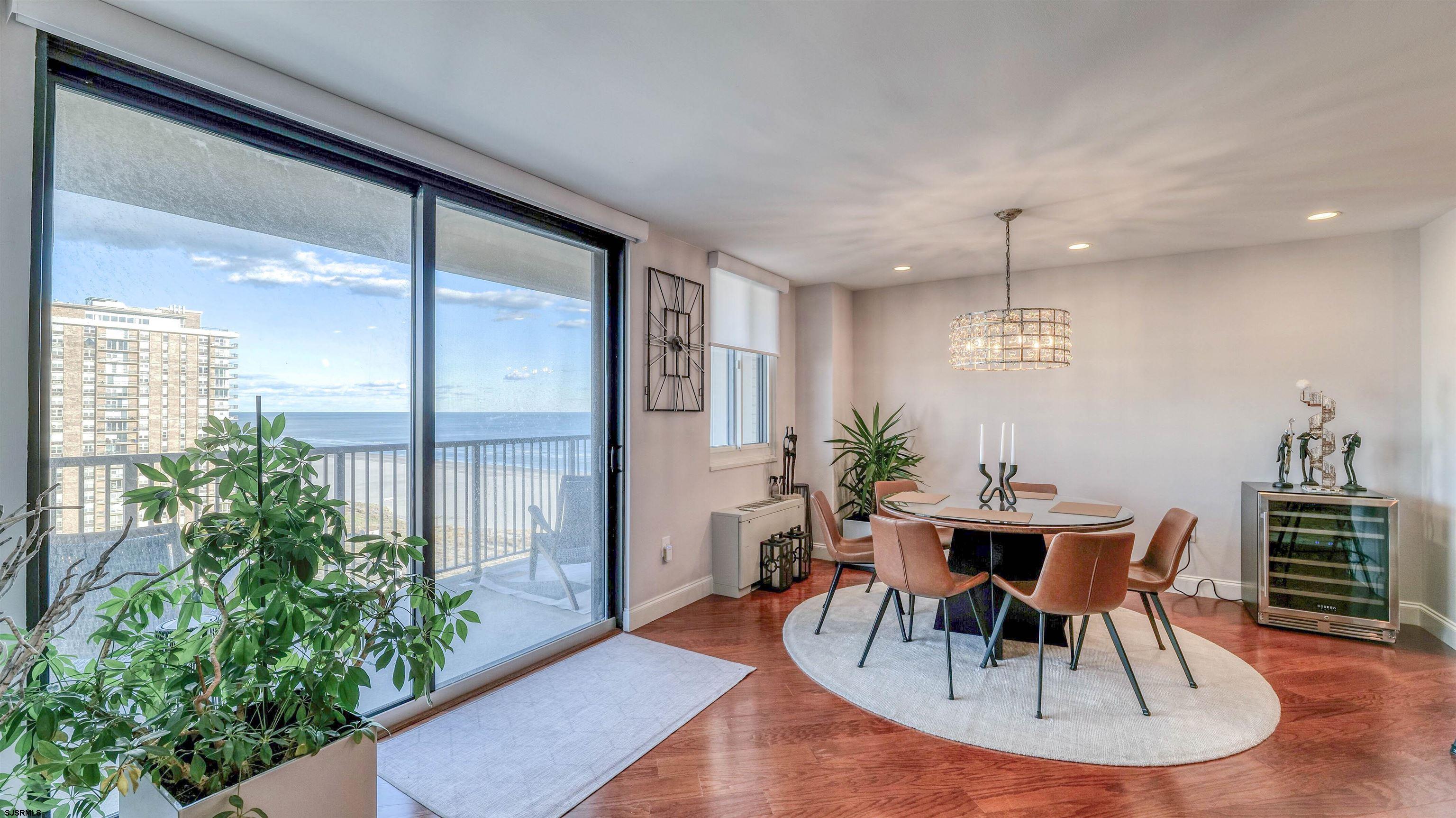 Ventnor, New Jersey 08406, United States, 1 Bedroom Bedrooms, ,2 BathroomsBathrooms,Residential,Active,241156