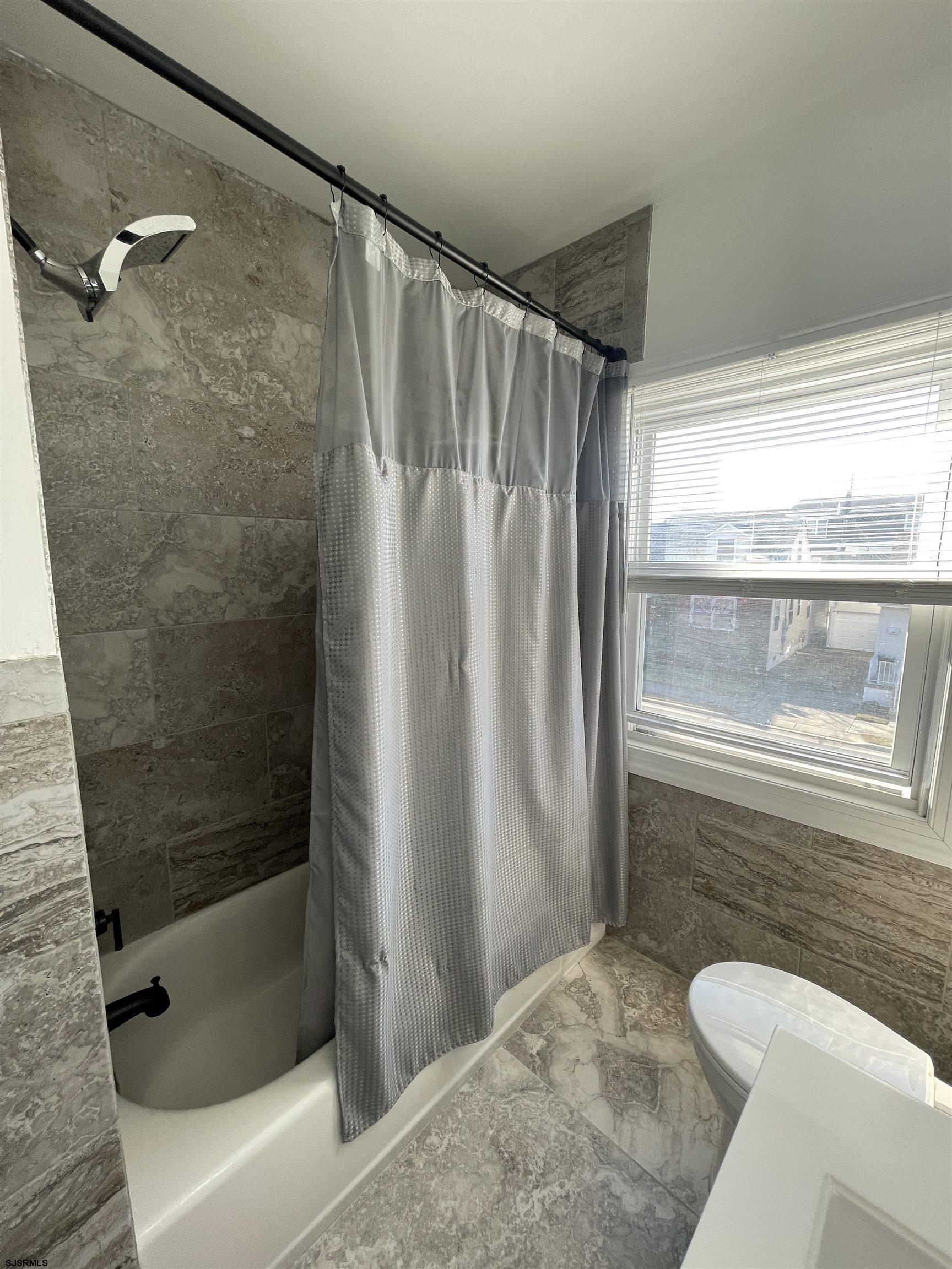 Margate, New Jersey 08402, United States, 3 Bedrooms Bedrooms, ,3 BathroomsBathrooms,Residential,Active,236509