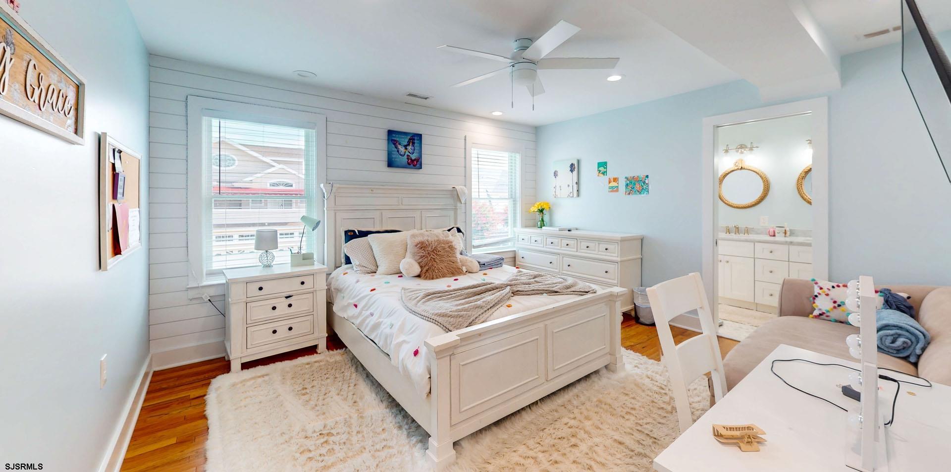 Ocean City, New Jersey 08226, United States, 6 Bedrooms Bedrooms, ,5 BathroomsBathrooms,Residential,Active,239254