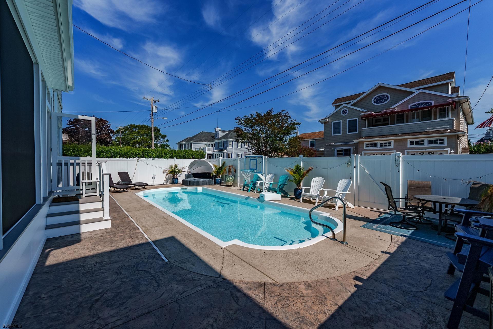 Ocean City, New Jersey 08226, United States, 6 Bedrooms Bedrooms, ,5 BathroomsBathrooms,Residential,Active,239254