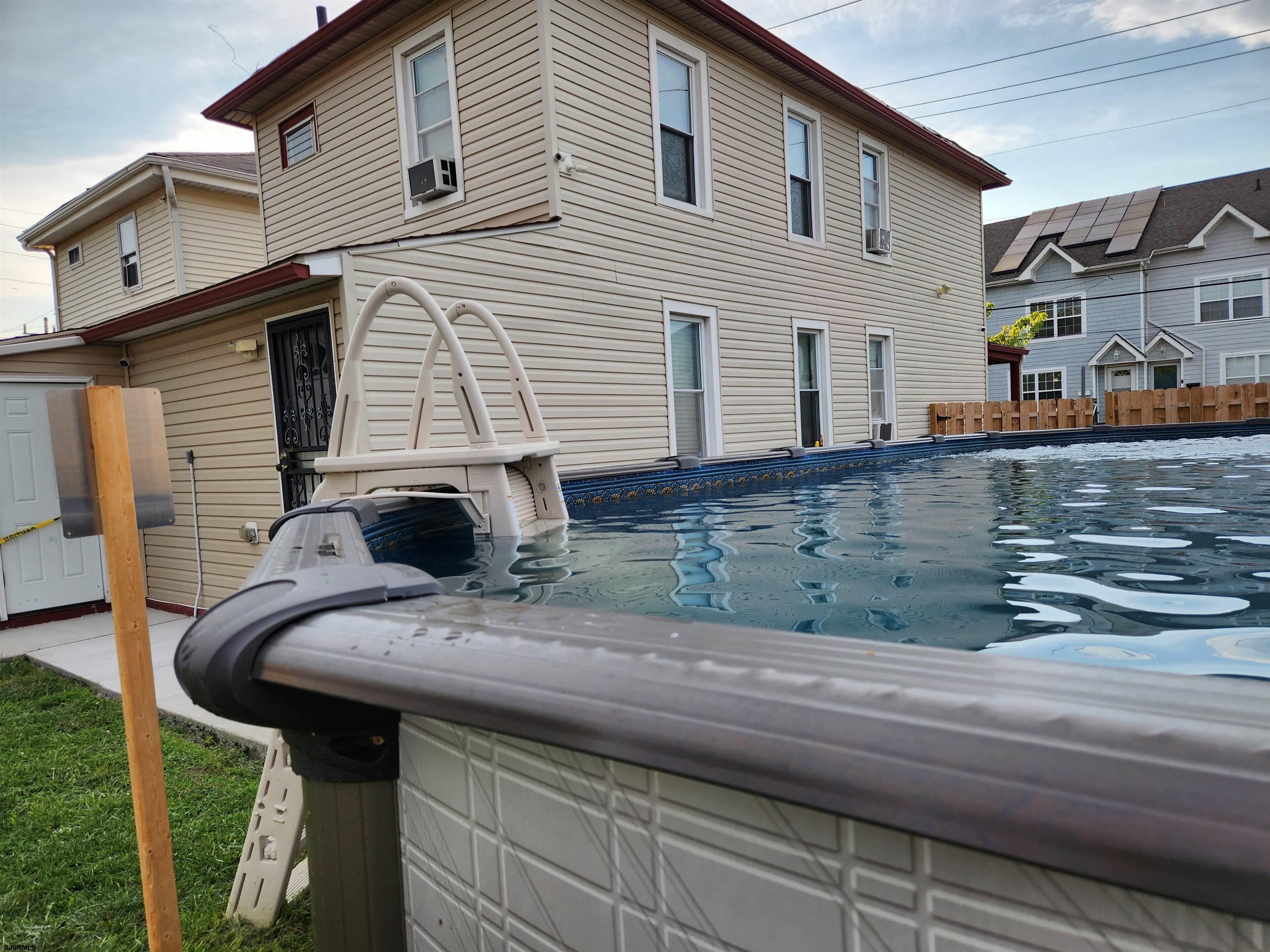 Atlantic City, New Jersey 08401, United States, 3 Bedrooms Bedrooms, ,2 BathroomsBathrooms,Residential,Active,16401