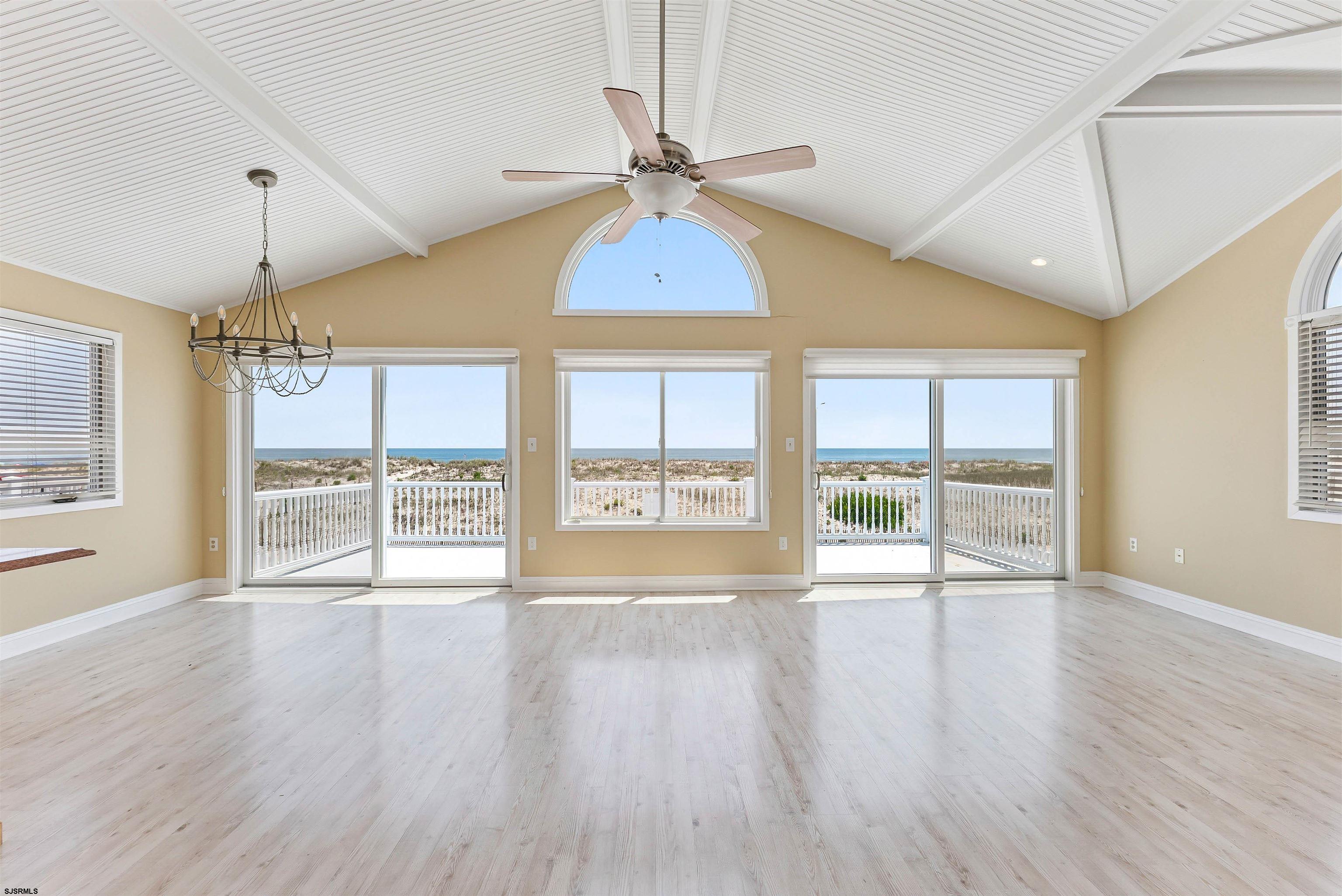 Ocean City, New Jersey 08226, United States, 8 Bedrooms Bedrooms, ,4 BathroomsBathrooms,Residential,Active,164243