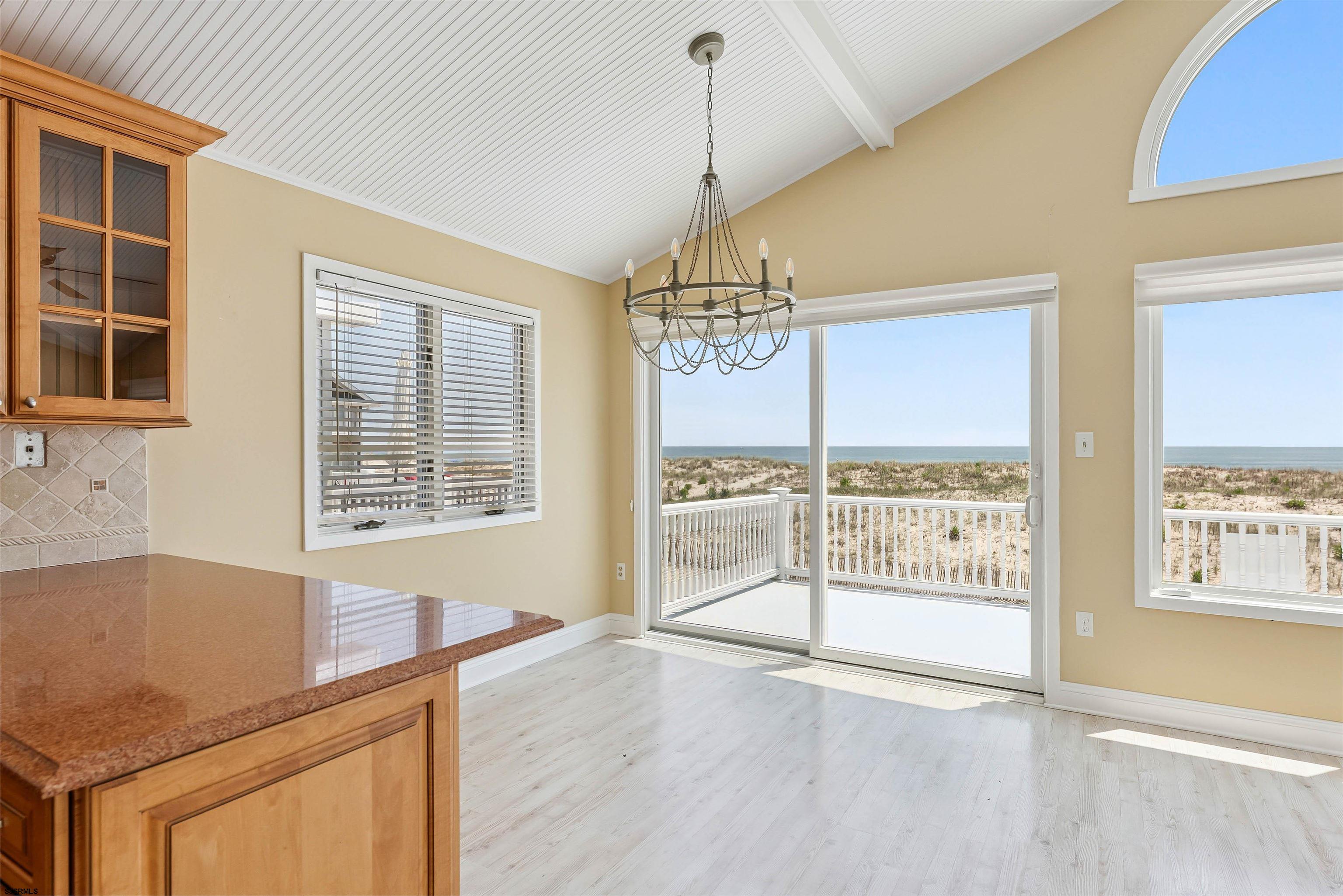 Ocean City, New Jersey 08226, United States, 8 Bedrooms Bedrooms, ,4 BathroomsBathrooms,Residential,Active,164243