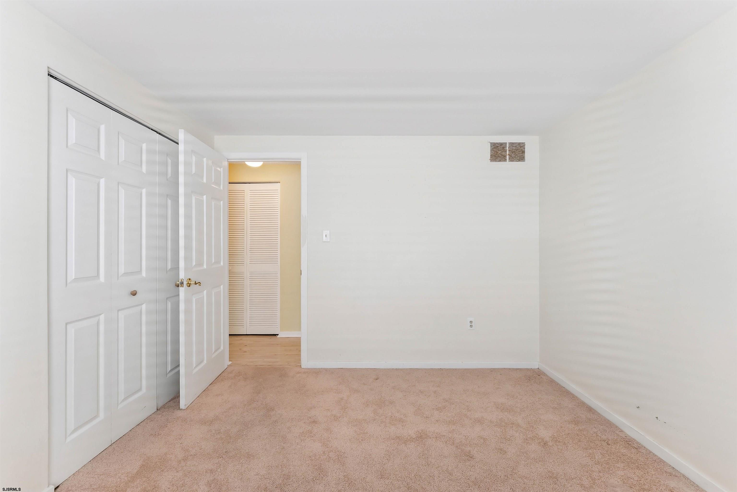 Ocean City, New Jersey 08226, United States, 8 Bedrooms Bedrooms, ,4 BathroomsBathrooms,Residential,Active,164243