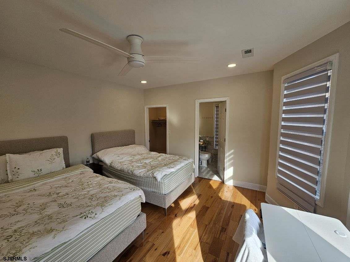 Ventnor, New Jersey 08406, United States, 6 Bedrooms Bedrooms, ,5 BathroomsBathrooms,Residential,Active,248108