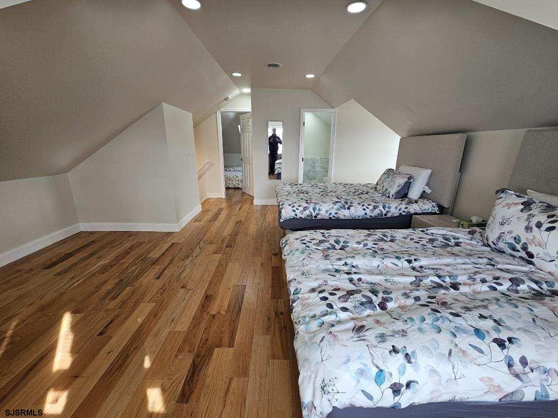 Ventnor, New Jersey 08406, United States, 6 Bedrooms Bedrooms, ,5 BathroomsBathrooms,Residential,Active,248108