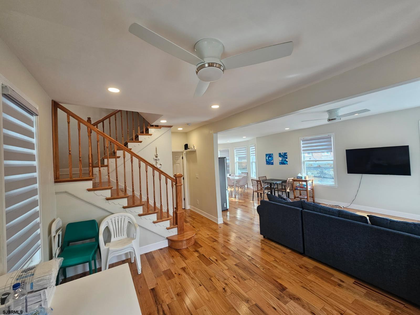 Ventnor, New Jersey 08406, United States, 6 Bedrooms Bedrooms, ,5 BathroomsBathrooms,Residential,Active,248108