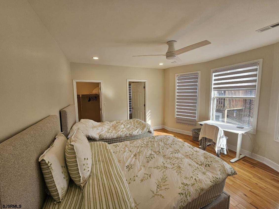 Ventnor, New Jersey 08406, United States, 6 Bedrooms Bedrooms, ,5 BathroomsBathrooms,Residential,Active,248108