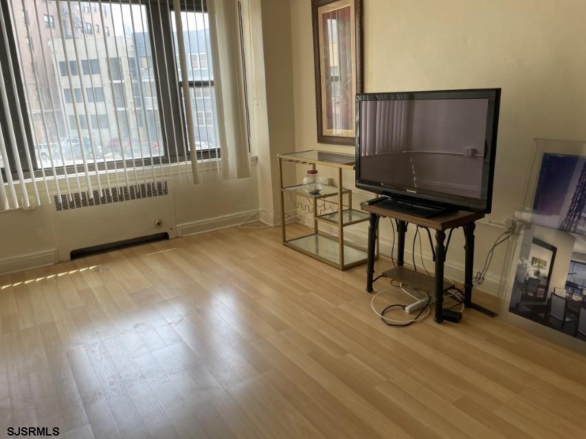 Atlantic City, New Jersey 08401, United States, 1 Bedroom Bedrooms, ,1 BathroomBathrooms,Residential,Active,235659