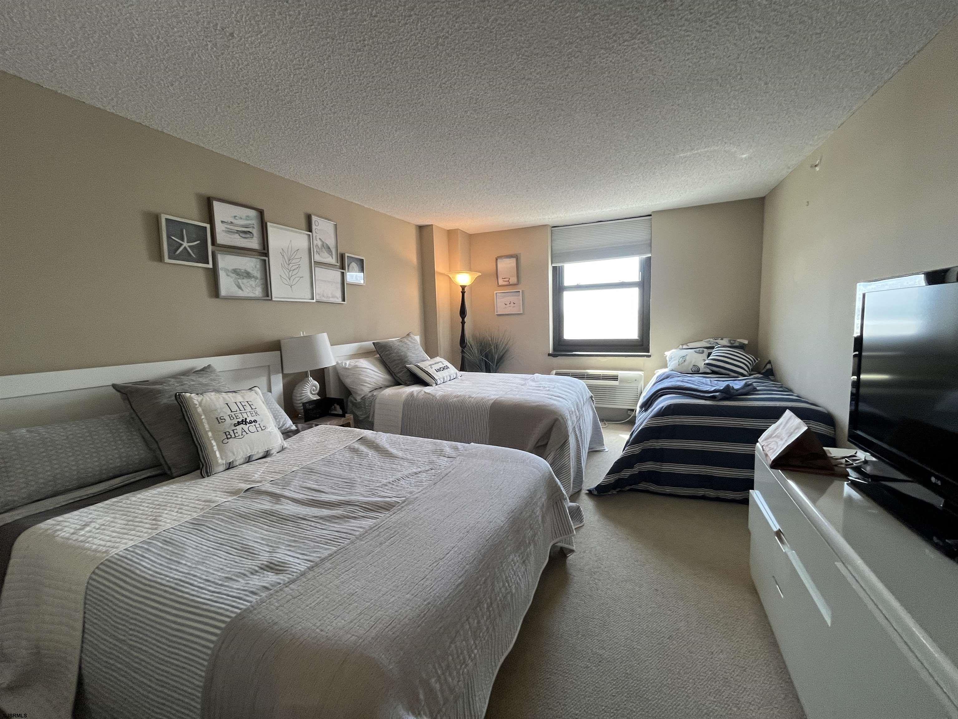 Ventnor, New Jersey 08406, United States, 3 Bedrooms Bedrooms, ,2 BathroomsBathrooms,Residential,Active,203577