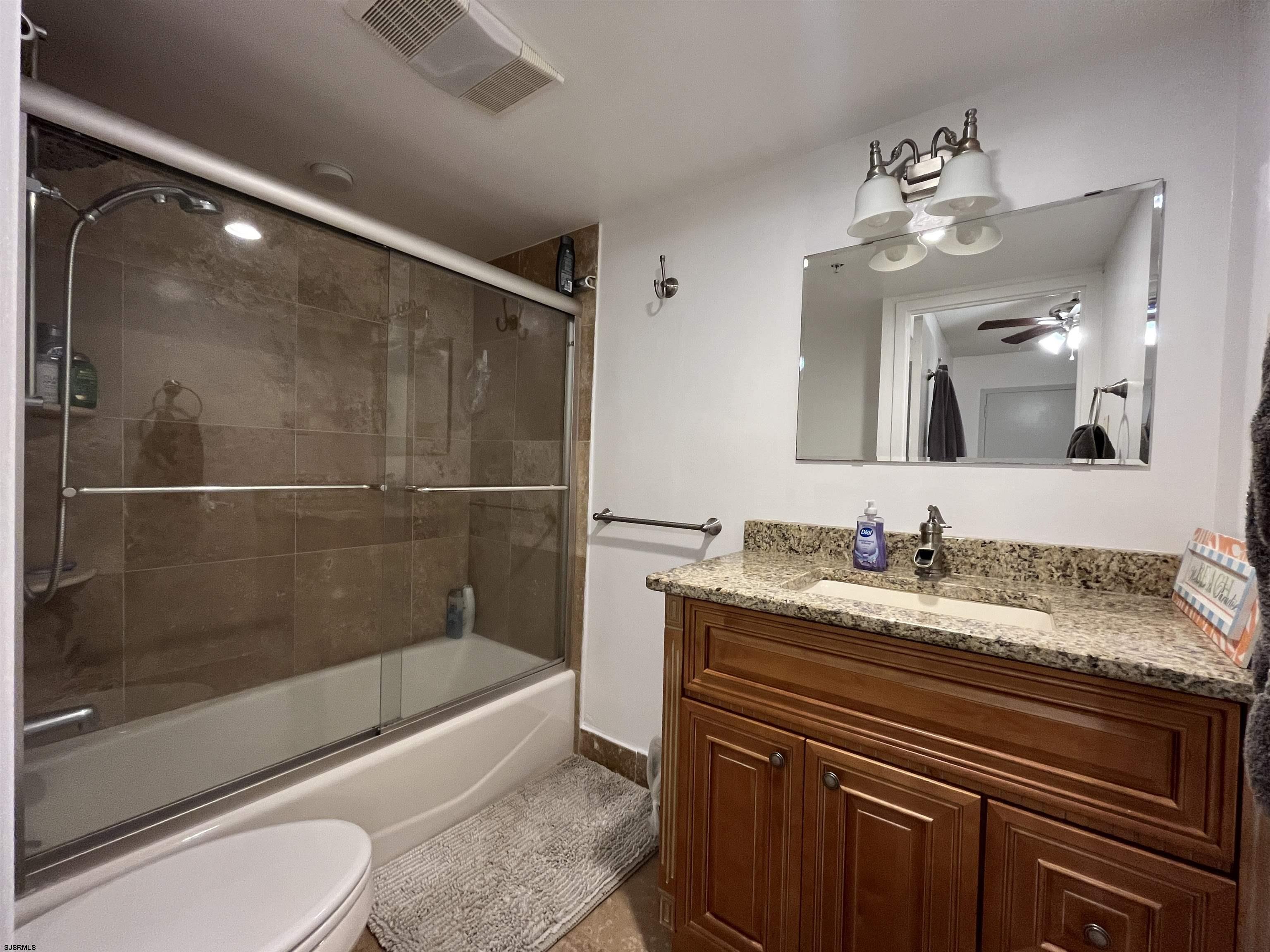 Ventnor, New Jersey 08406, United States, 3 Bedrooms Bedrooms, ,2 BathroomsBathrooms,Residential,Active,203577