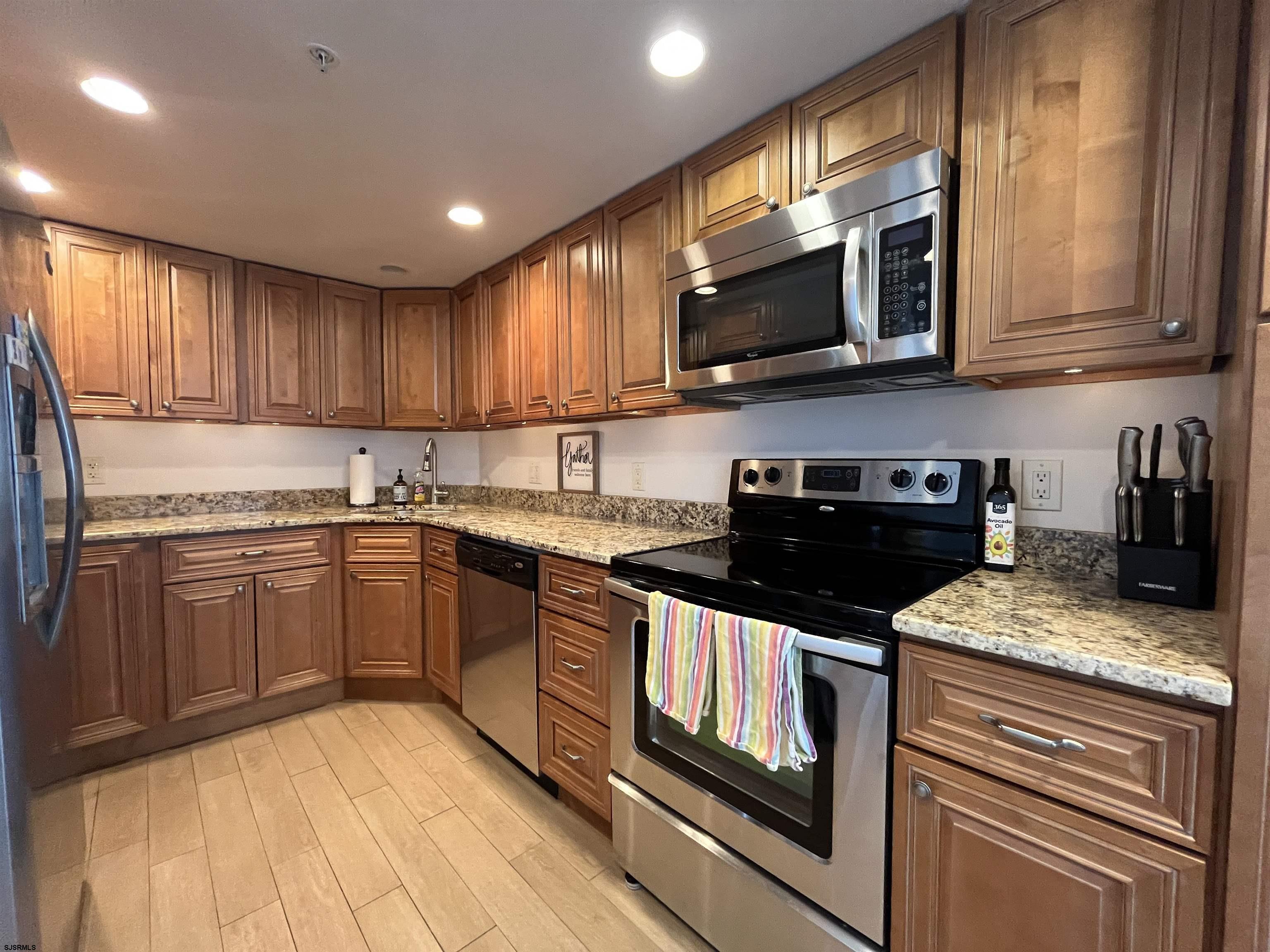 Ventnor, New Jersey 08406, United States, 3 Bedrooms Bedrooms, ,2 BathroomsBathrooms,Residential,Active,203577