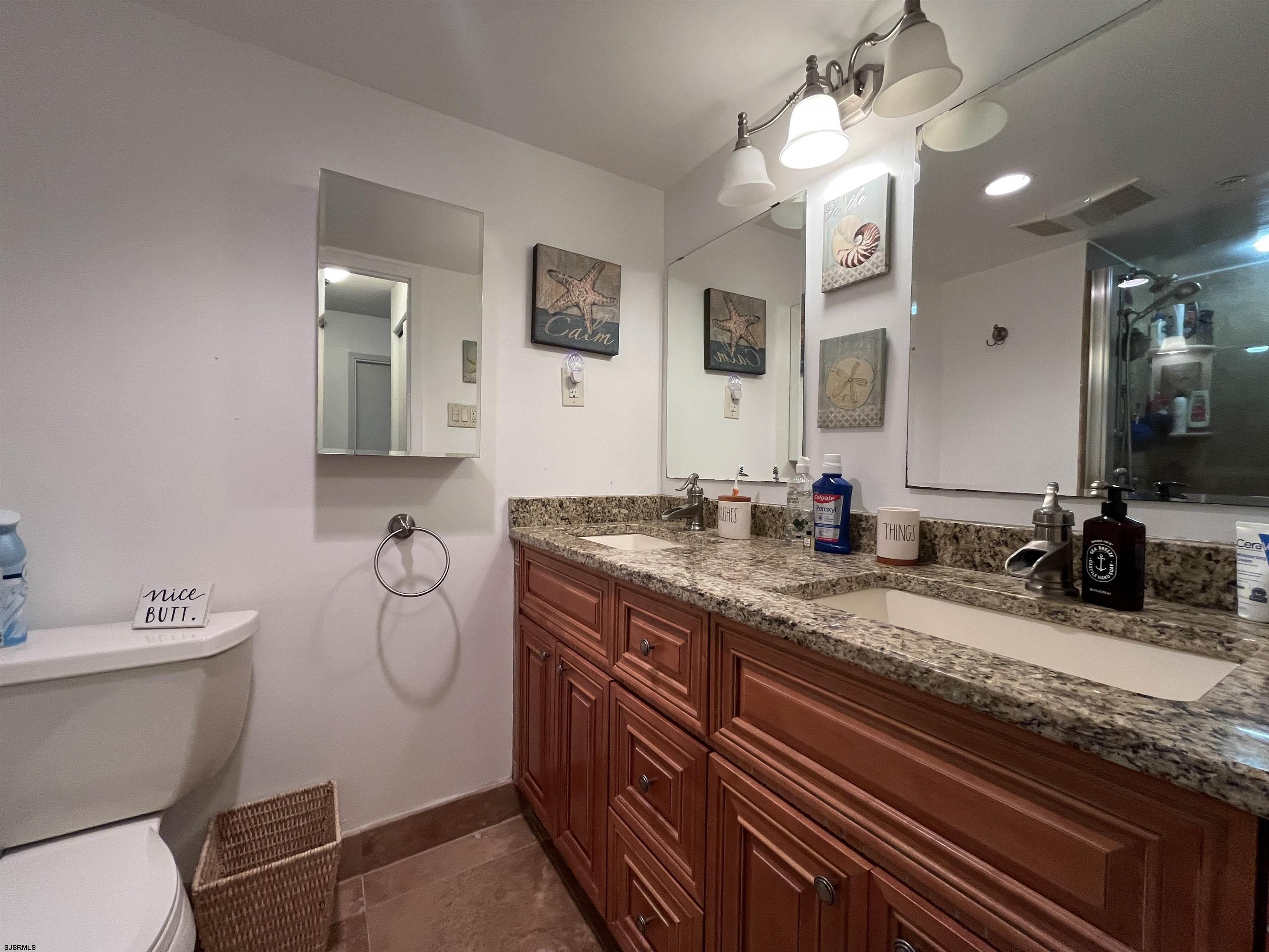 Ventnor, New Jersey 08406, United States, 3 Bedrooms Bedrooms, ,2 BathroomsBathrooms,Residential,Active,203577