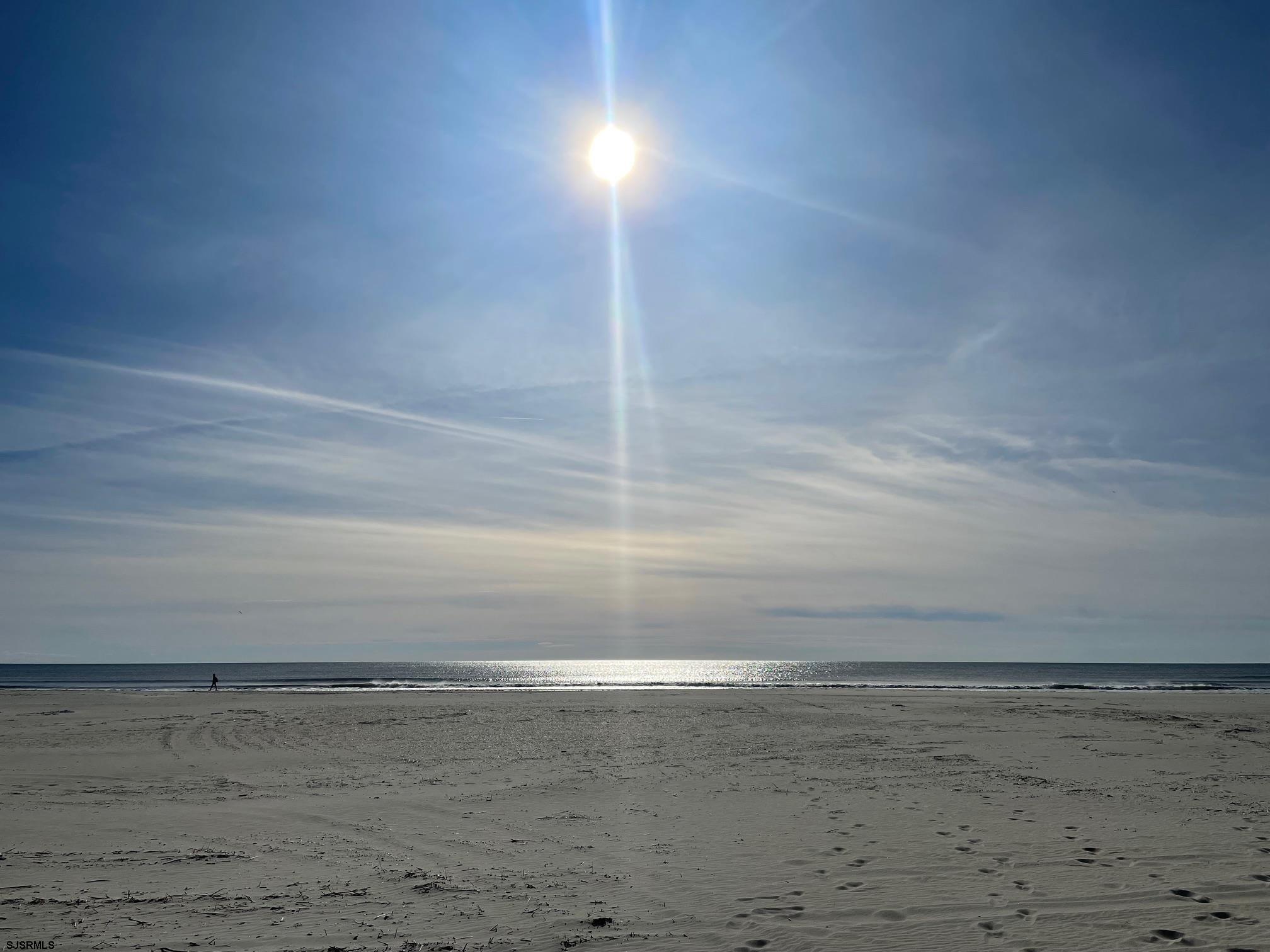 Atlantic City, New Jersey 08401, United States, 1 Bedroom Bedrooms, ,1 BathroomBathrooms,Residential,Active,82824