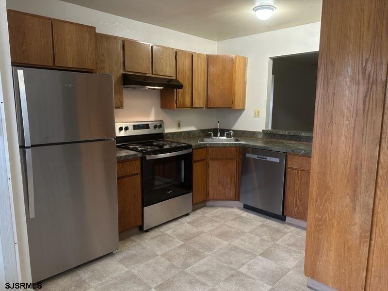 Mays Landing, New Jersey 08330, United States, 2 Bedrooms Bedrooms, ,1 BathroomBathrooms,Residential,Active,175228