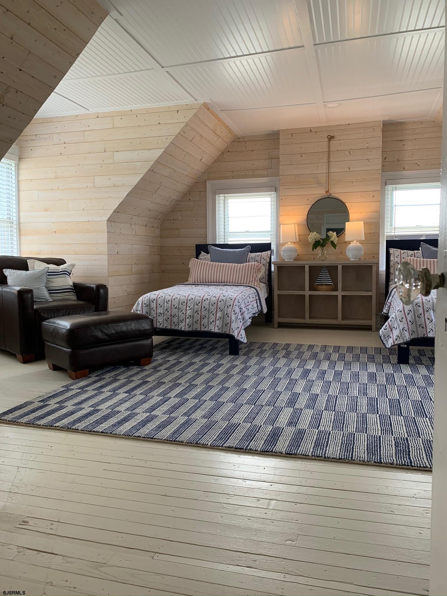 Ventnor, New Jersey 08406, United States, 7 Bedrooms Bedrooms, ,5 BathroomsBathrooms,Residential,Active,76731