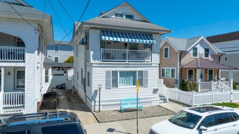 Photo of 707 E 4th Street, Ocean City, NJ 08226 (MLS # 606826)