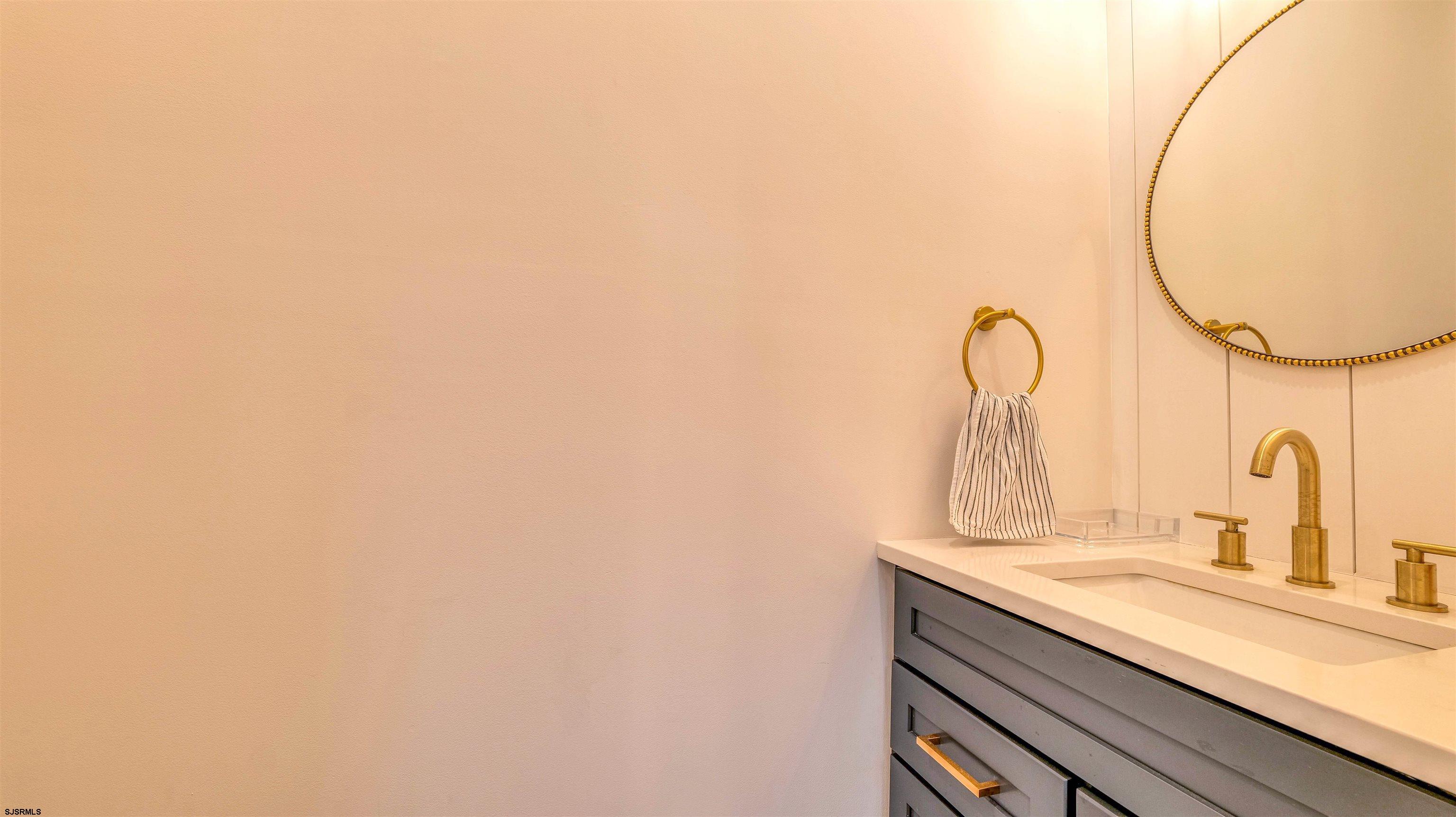 Margate, New Jersey 08402, United States, 4 Bedrooms Bedrooms, ,4 BathroomsBathrooms,Residential,Active,121632