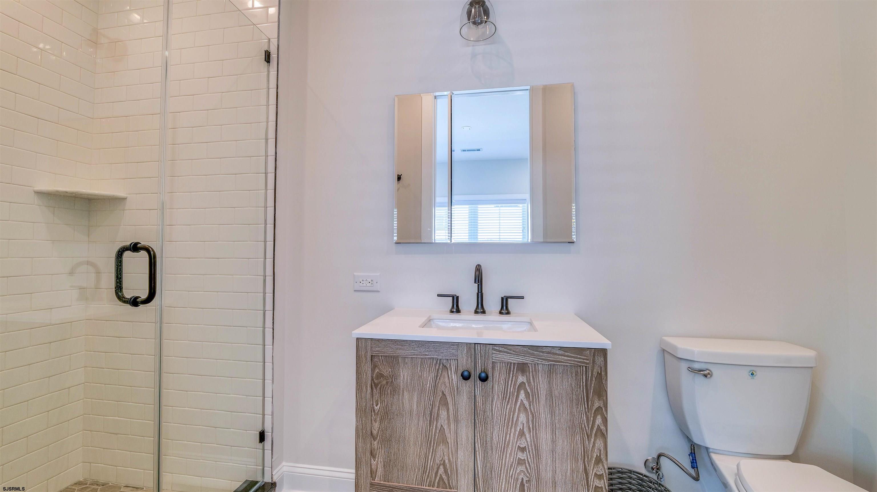 Margate, New Jersey 08402, United States, 4 Bedrooms Bedrooms, ,4 BathroomsBathrooms,Residential,Active,121632