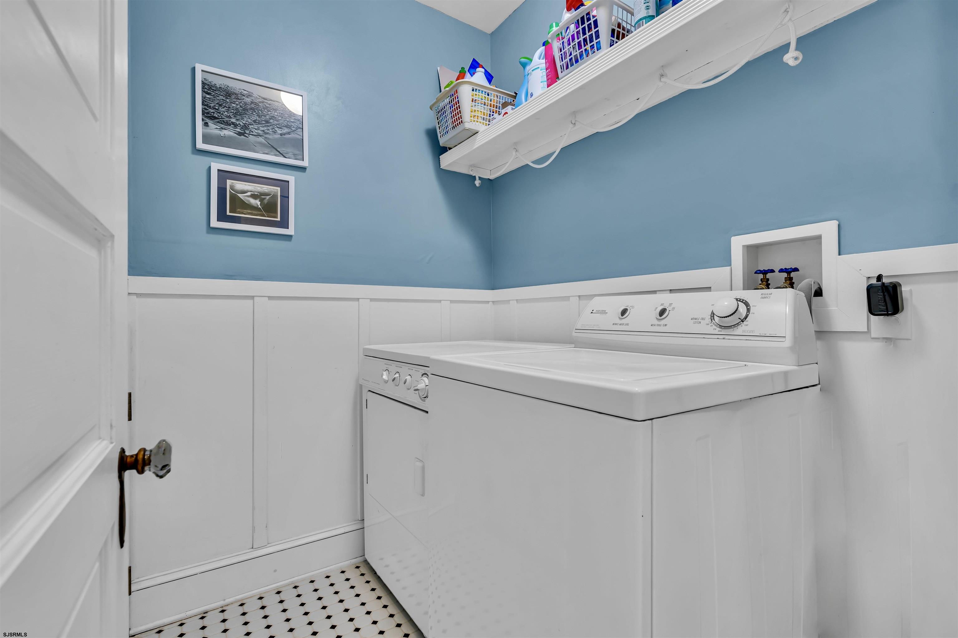 Ocean City, New Jersey 08226, United States, 4 Bedrooms Bedrooms, ,2 BathroomsBathrooms,Residential,Pending,21233