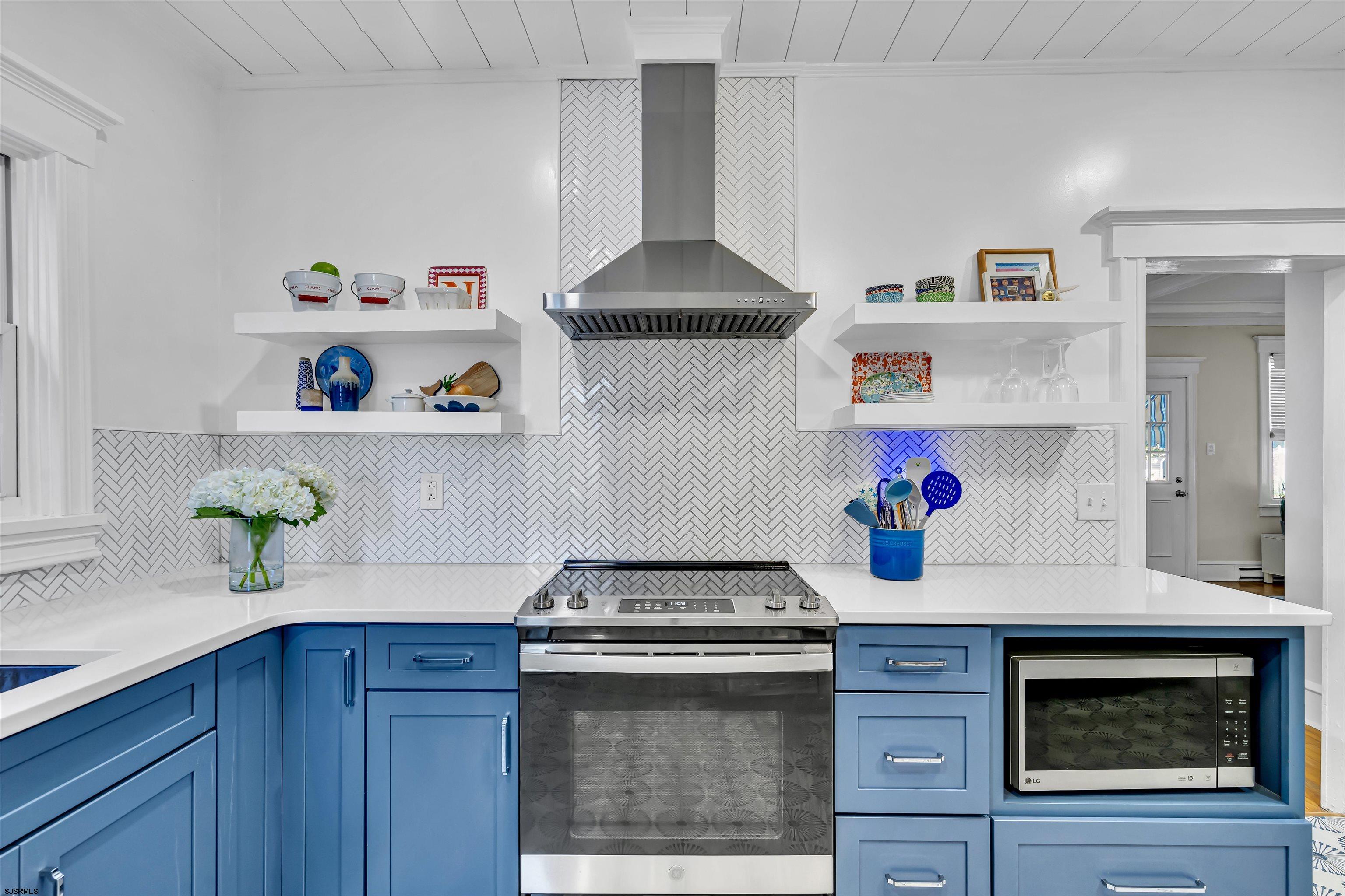 Ocean City, New Jersey 08226, United States, 4 Bedrooms Bedrooms, ,2 BathroomsBathrooms,Residential,Pending,21233