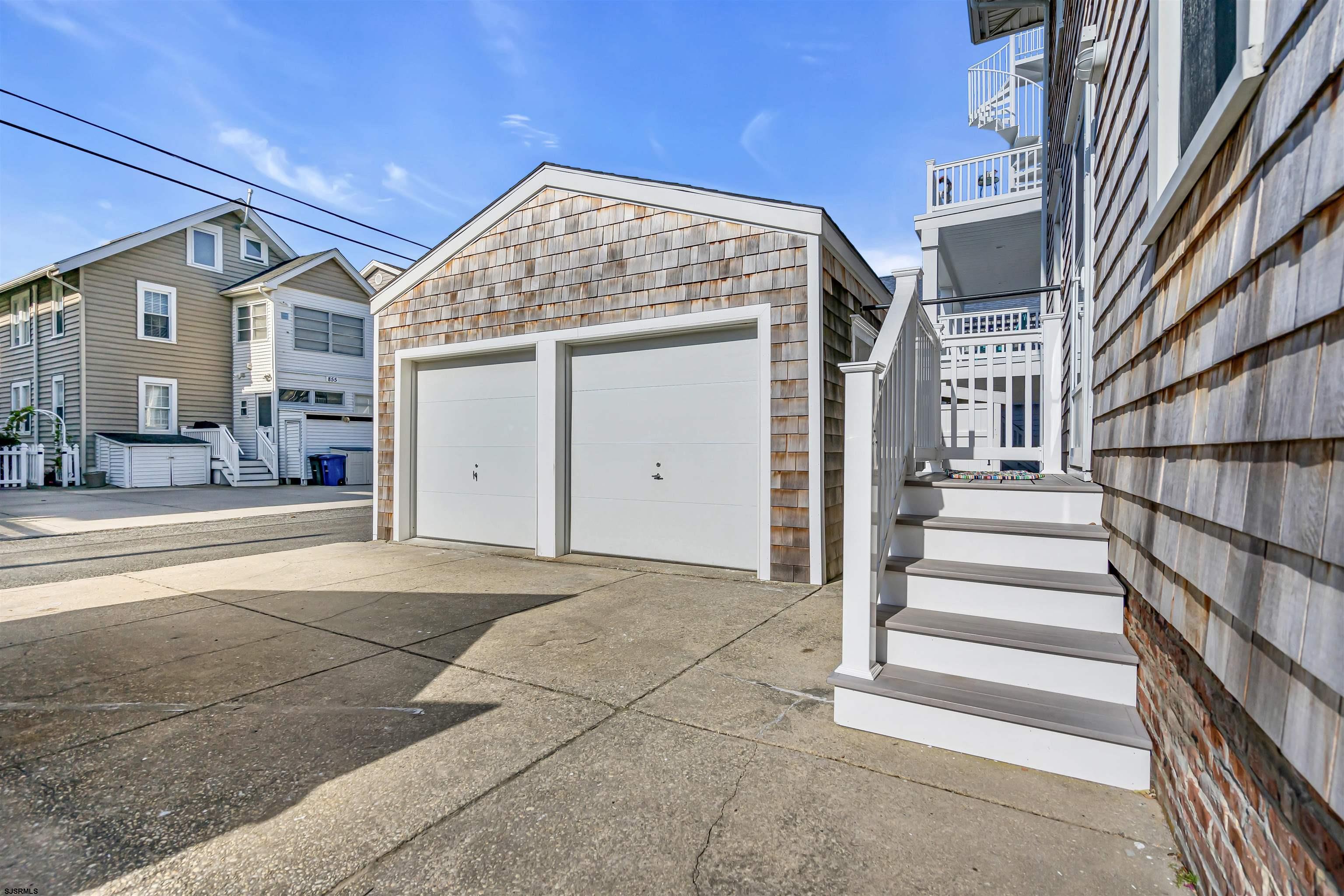 Ocean City, New Jersey 08226, United States, 4 Bedrooms Bedrooms, ,2 BathroomsBathrooms,Residential,Pending,21233