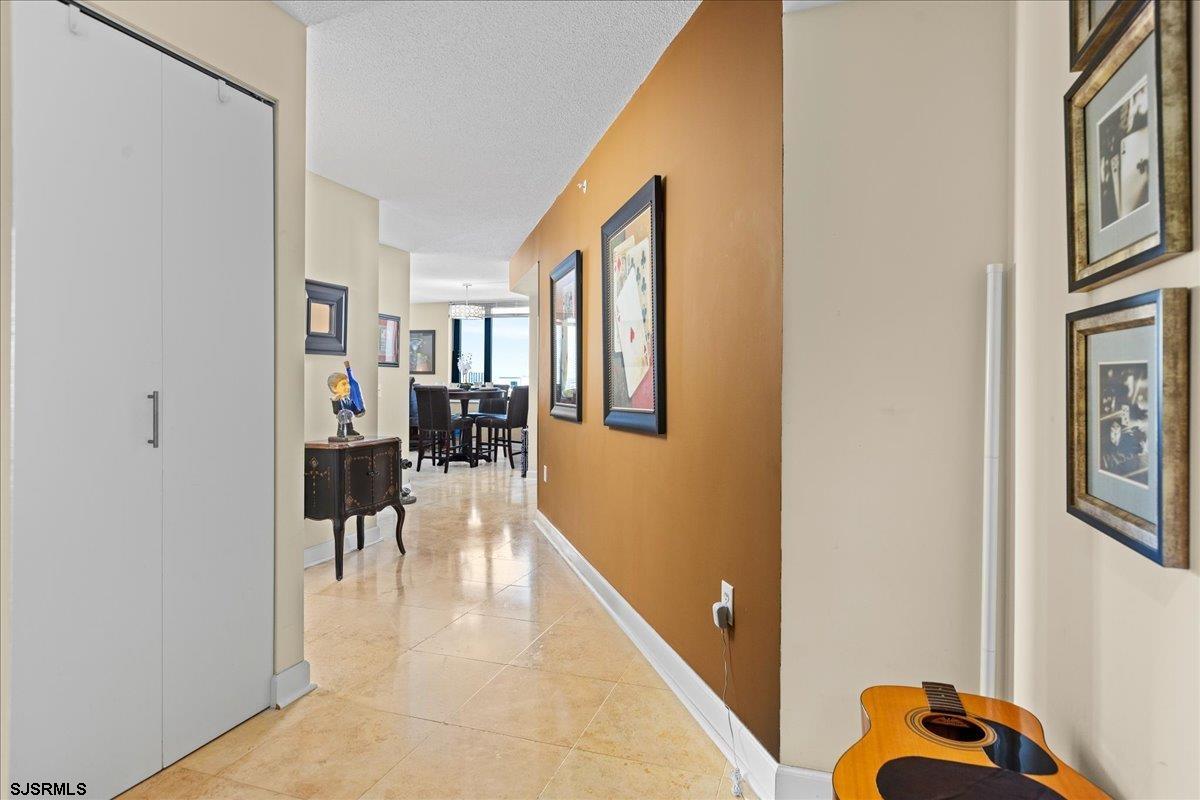 Atlantic City, New Jersey 08401, United States, 2 Bedrooms Bedrooms, ,2 BathroomsBathrooms,Residential,Active,100704