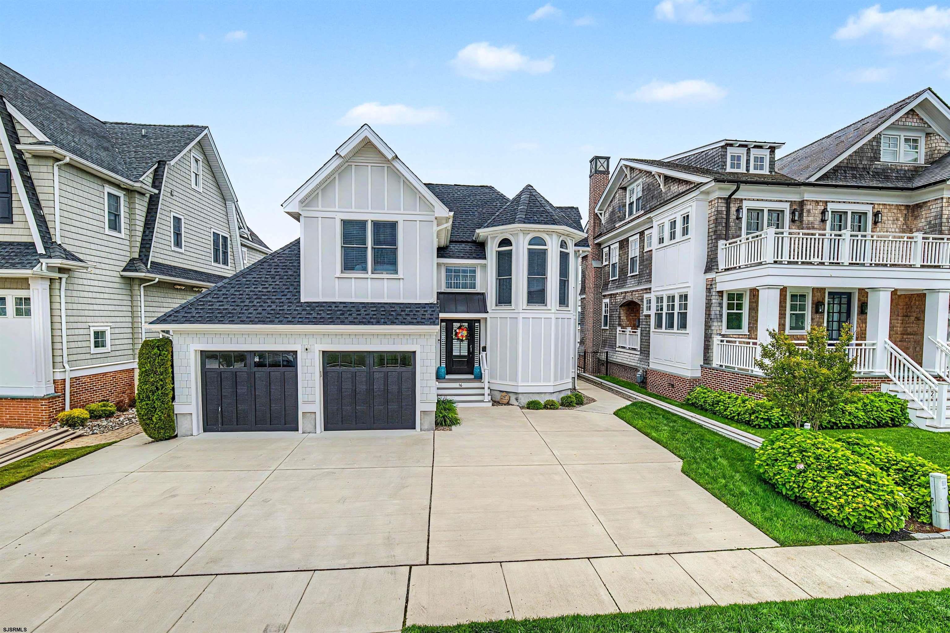 16 Grenada Ln
