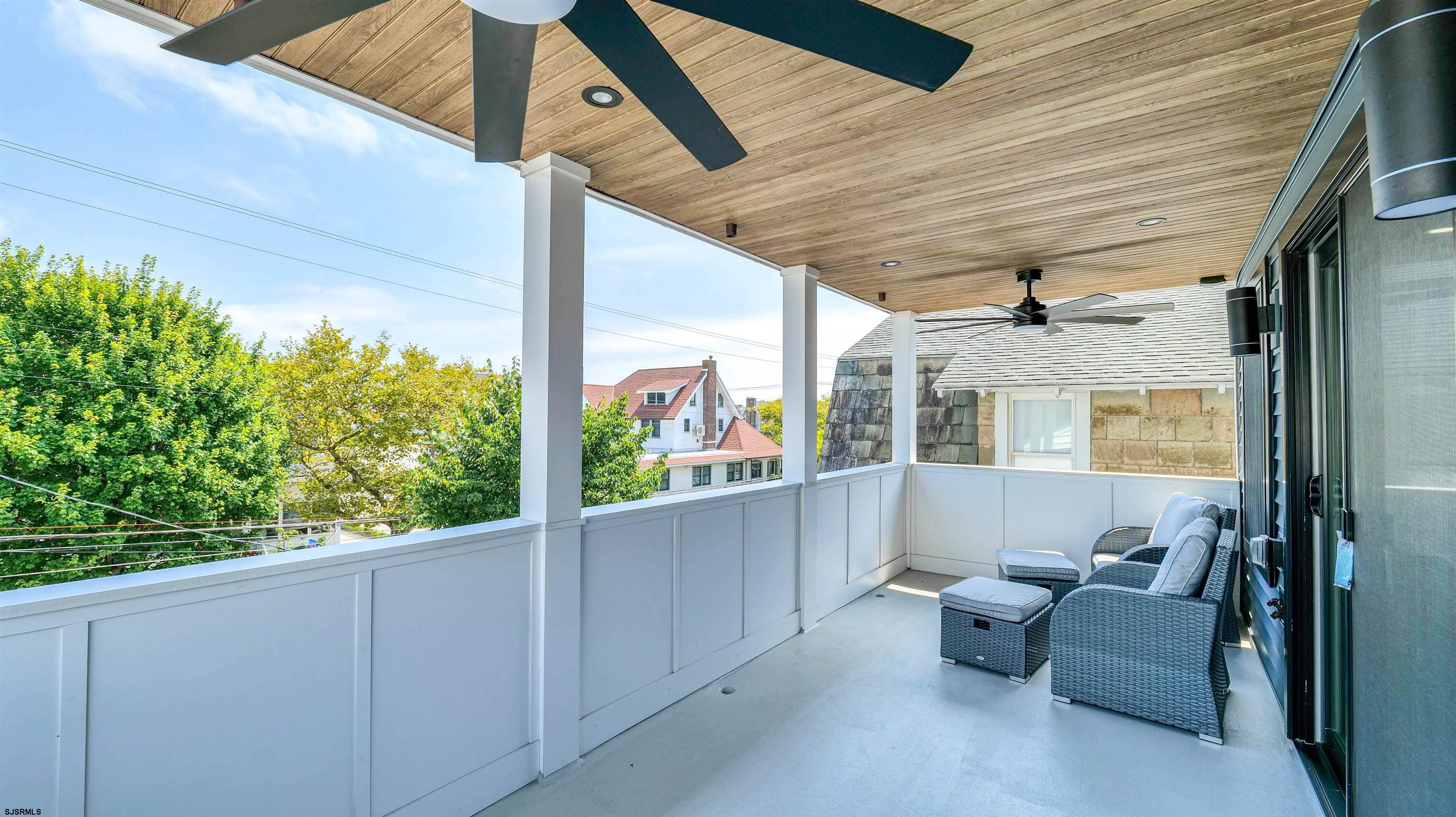 Ventnor, New Jersey 08406, United States, 6 Bedrooms Bedrooms, ,5 BathroomsBathrooms,Residential,Active,194641