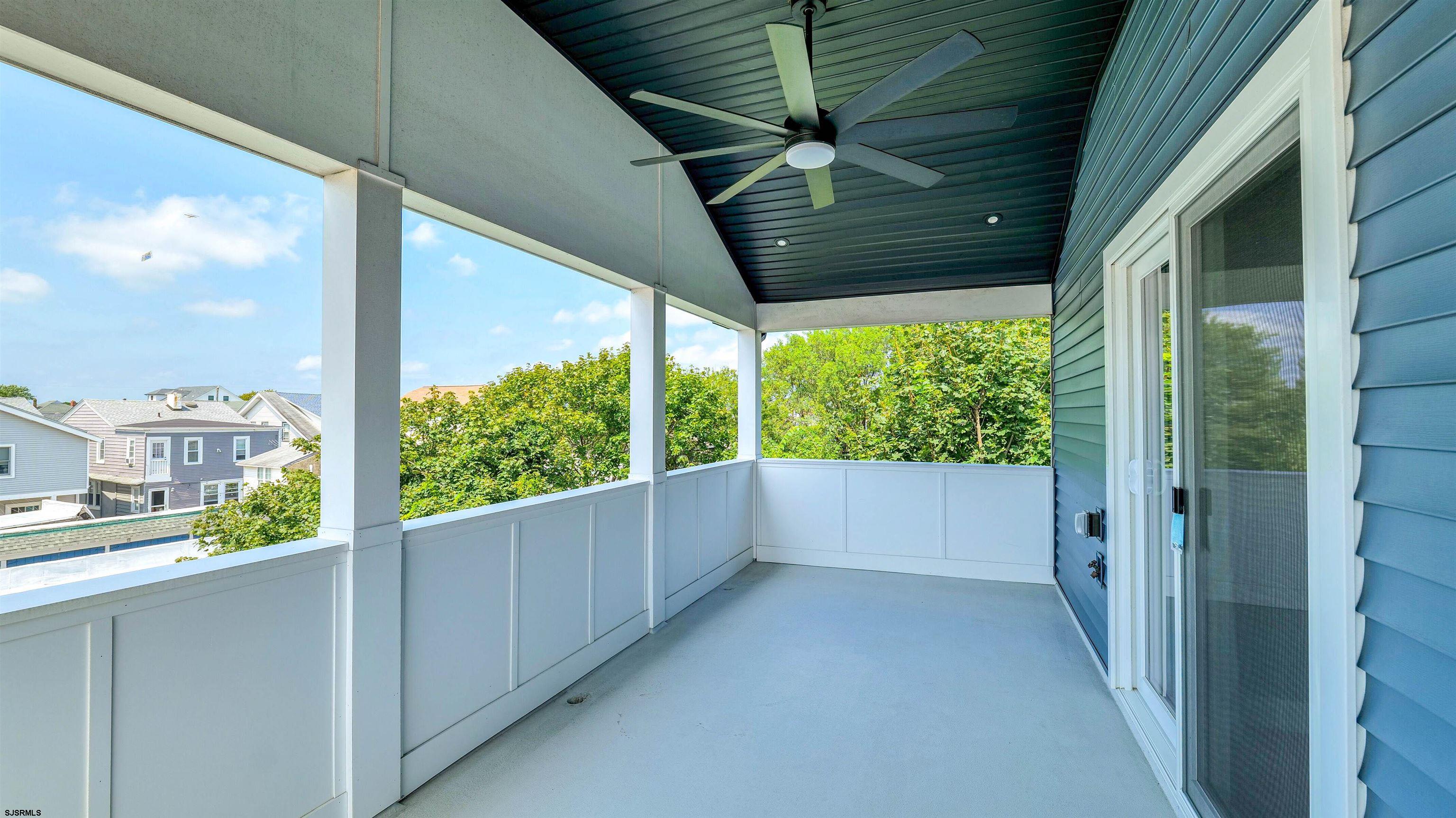 Ventnor, New Jersey 08406, United States, 6 Bedrooms Bedrooms, ,5 BathroomsBathrooms,Residential,Active,194641