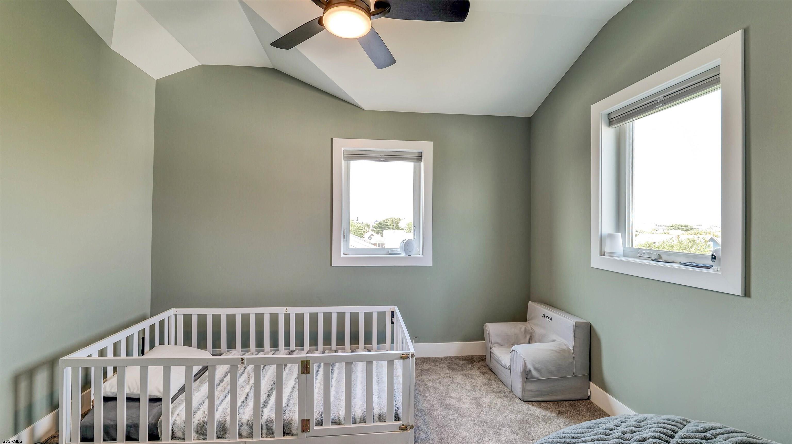 Ventnor, New Jersey 08406, United States, 6 Bedrooms Bedrooms, ,5 BathroomsBathrooms,Residential,Active,194641