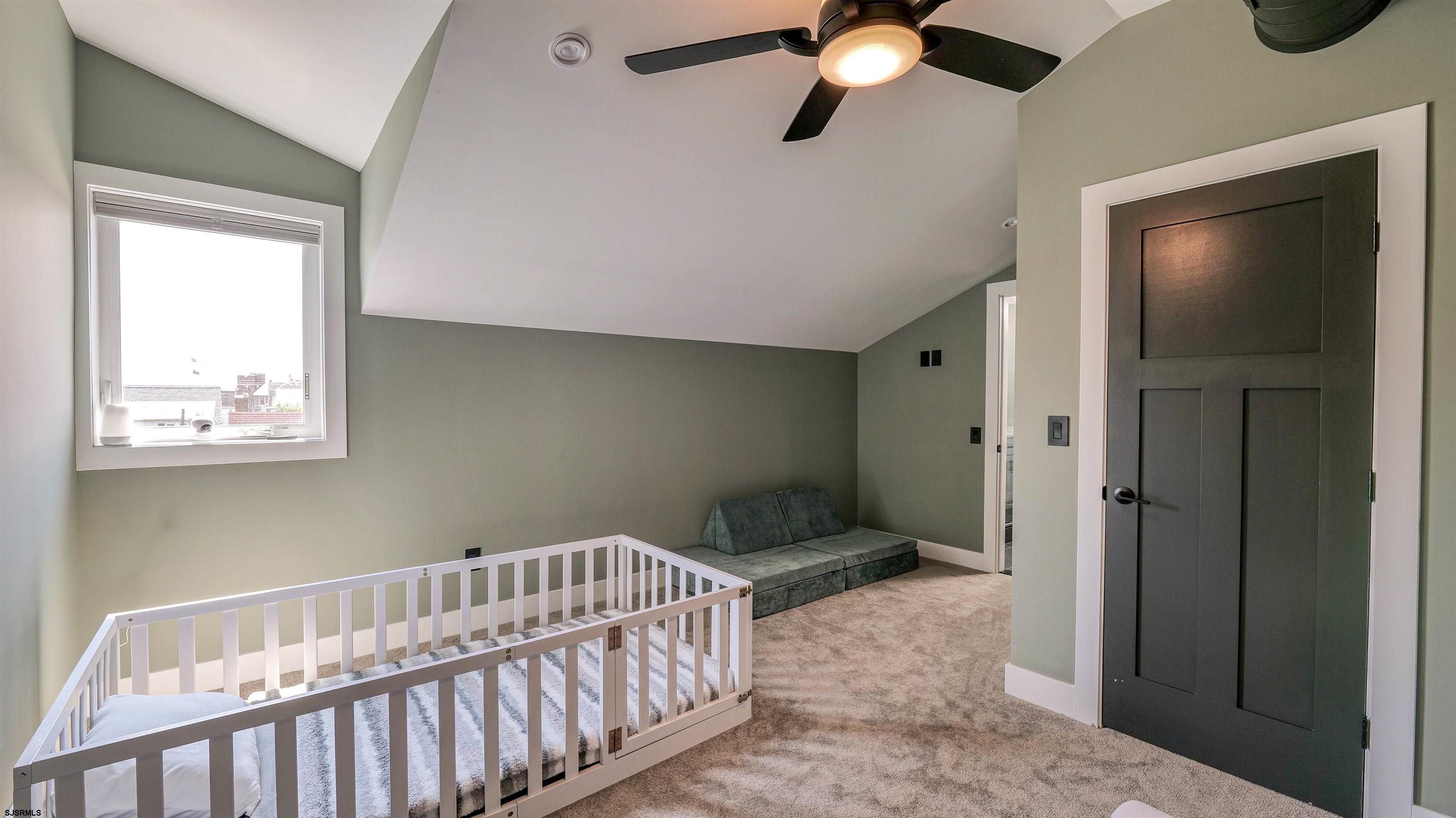 Ventnor, New Jersey 08406, United States, 6 Bedrooms Bedrooms, ,5 BathroomsBathrooms,Residential,Active,194641