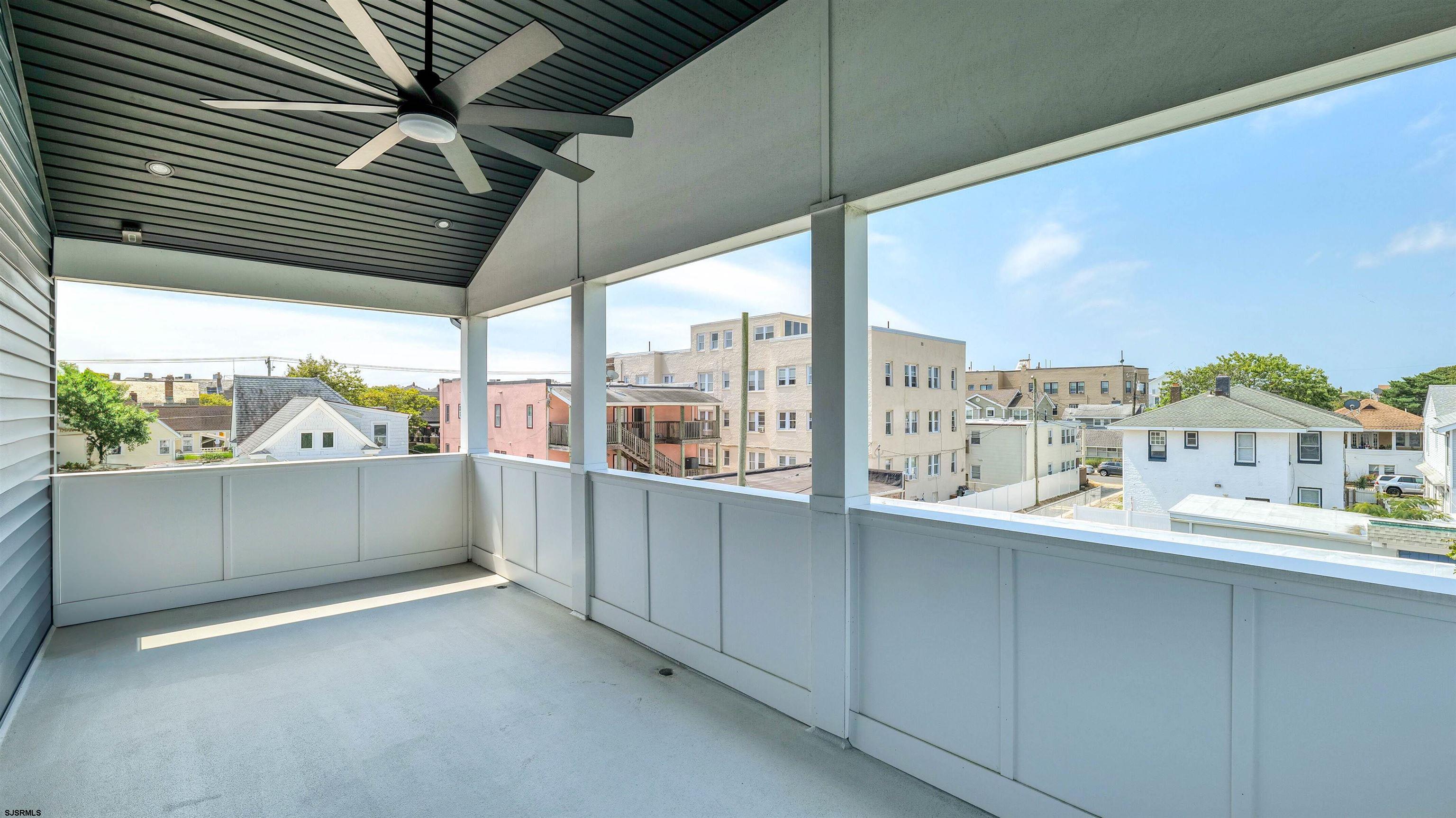 Ventnor, New Jersey 08406, United States, 6 Bedrooms Bedrooms, ,5 BathroomsBathrooms,Residential,Active,194641