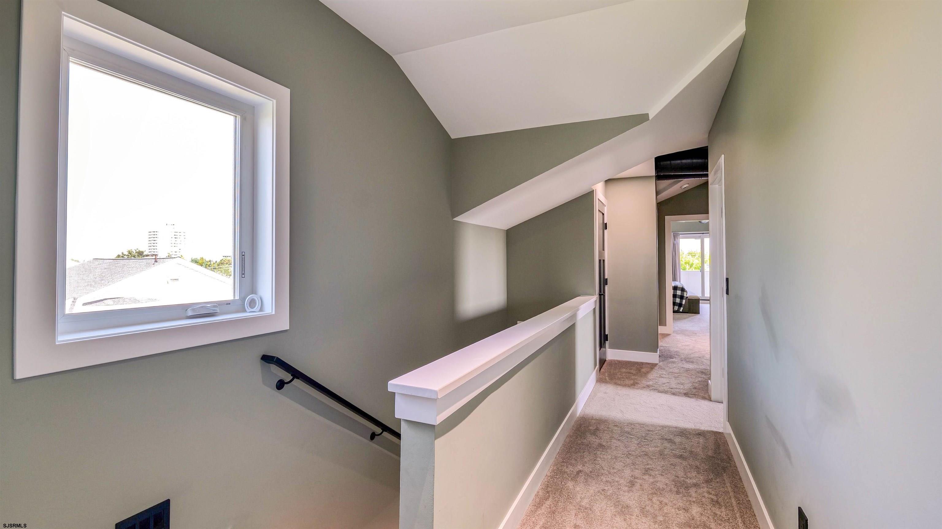 Ventnor, New Jersey 08406, United States, 6 Bedrooms Bedrooms, ,5 BathroomsBathrooms,Residential,Active,194641