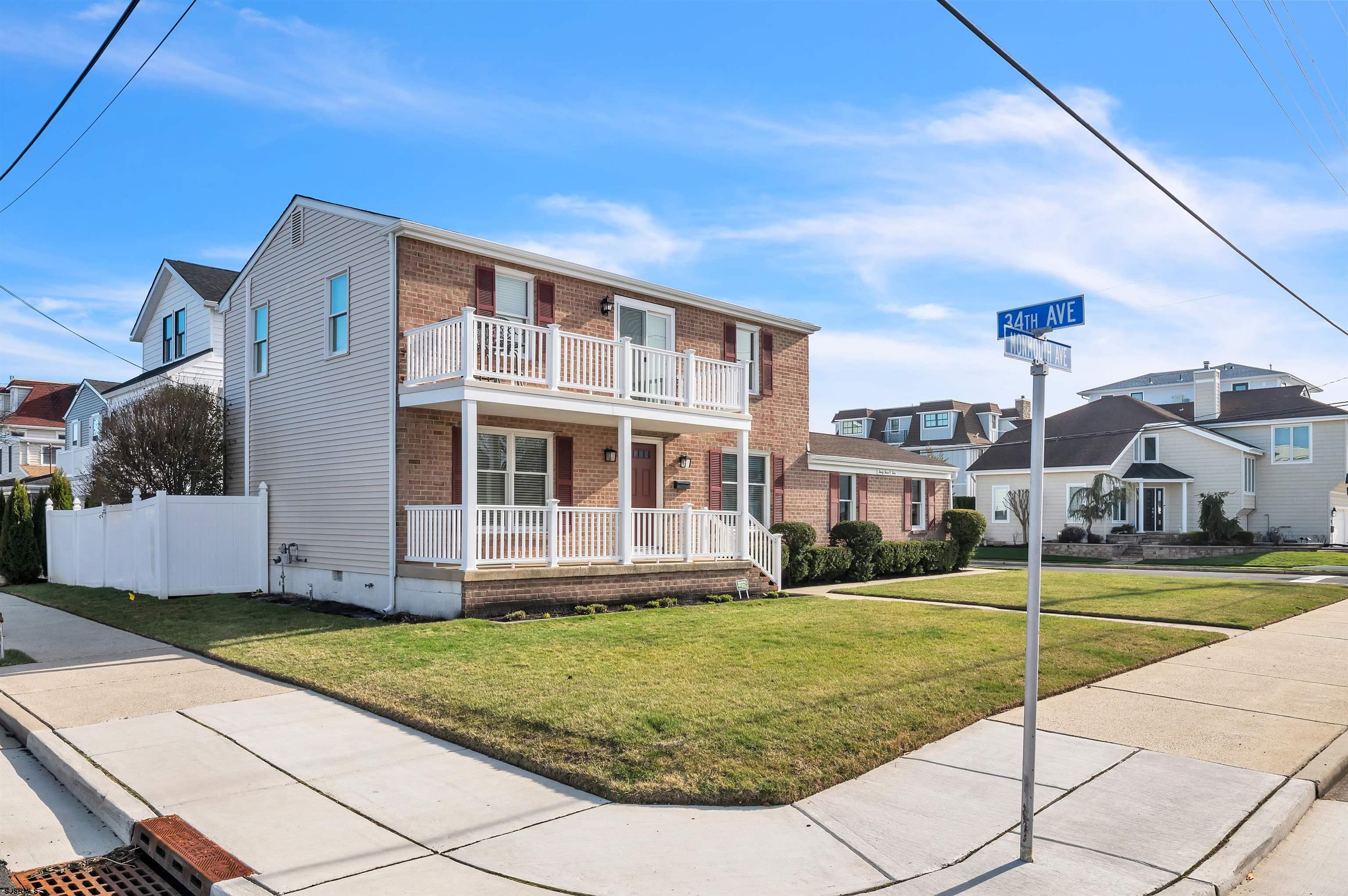 3304 Monmouth