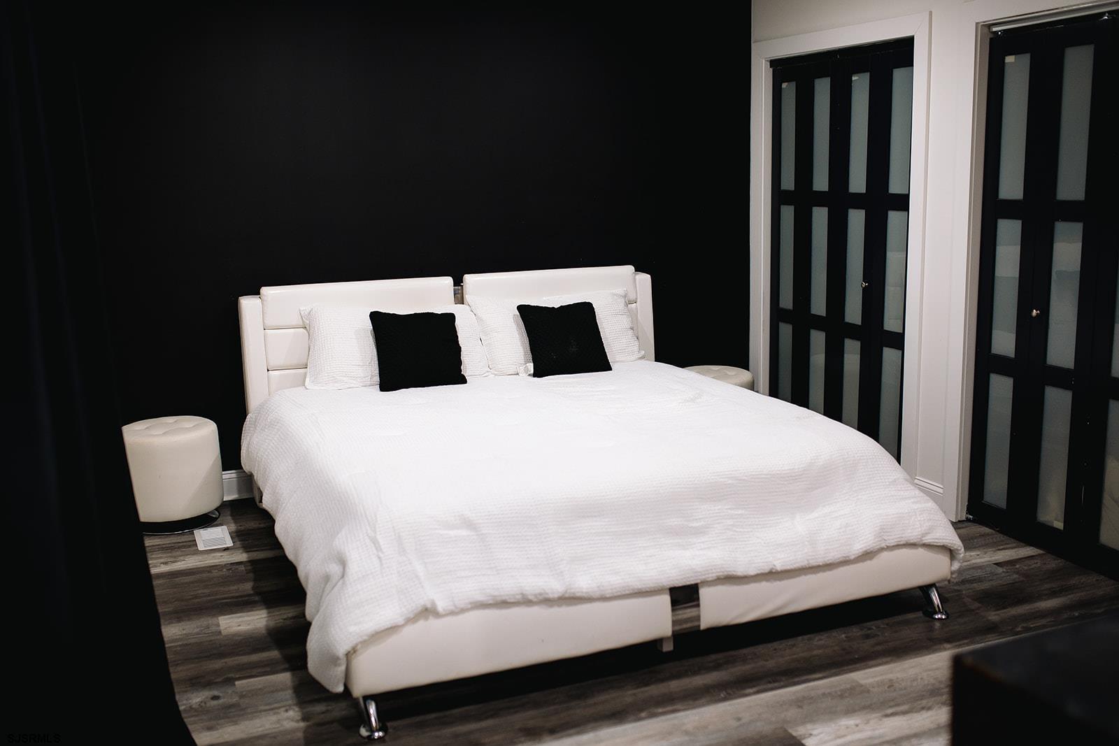 Ventnor, New Jersey 08406, United States, 3 Bedrooms Bedrooms, ,3 BathroomsBathrooms,Residential,Active,201967