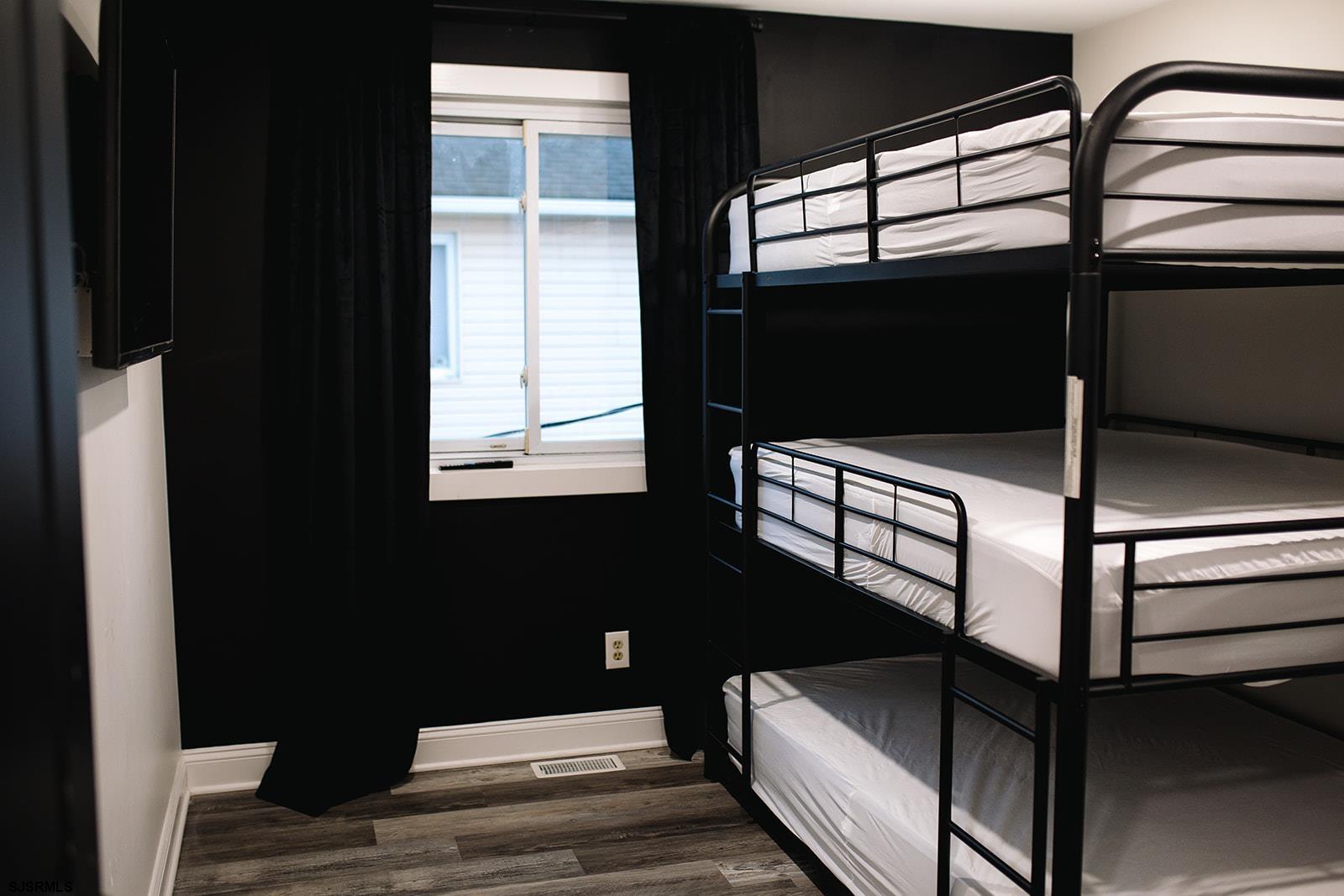 Ventnor, New Jersey 08406, United States, 3 Bedrooms Bedrooms, ,3 BathroomsBathrooms,Residential,Active,201967