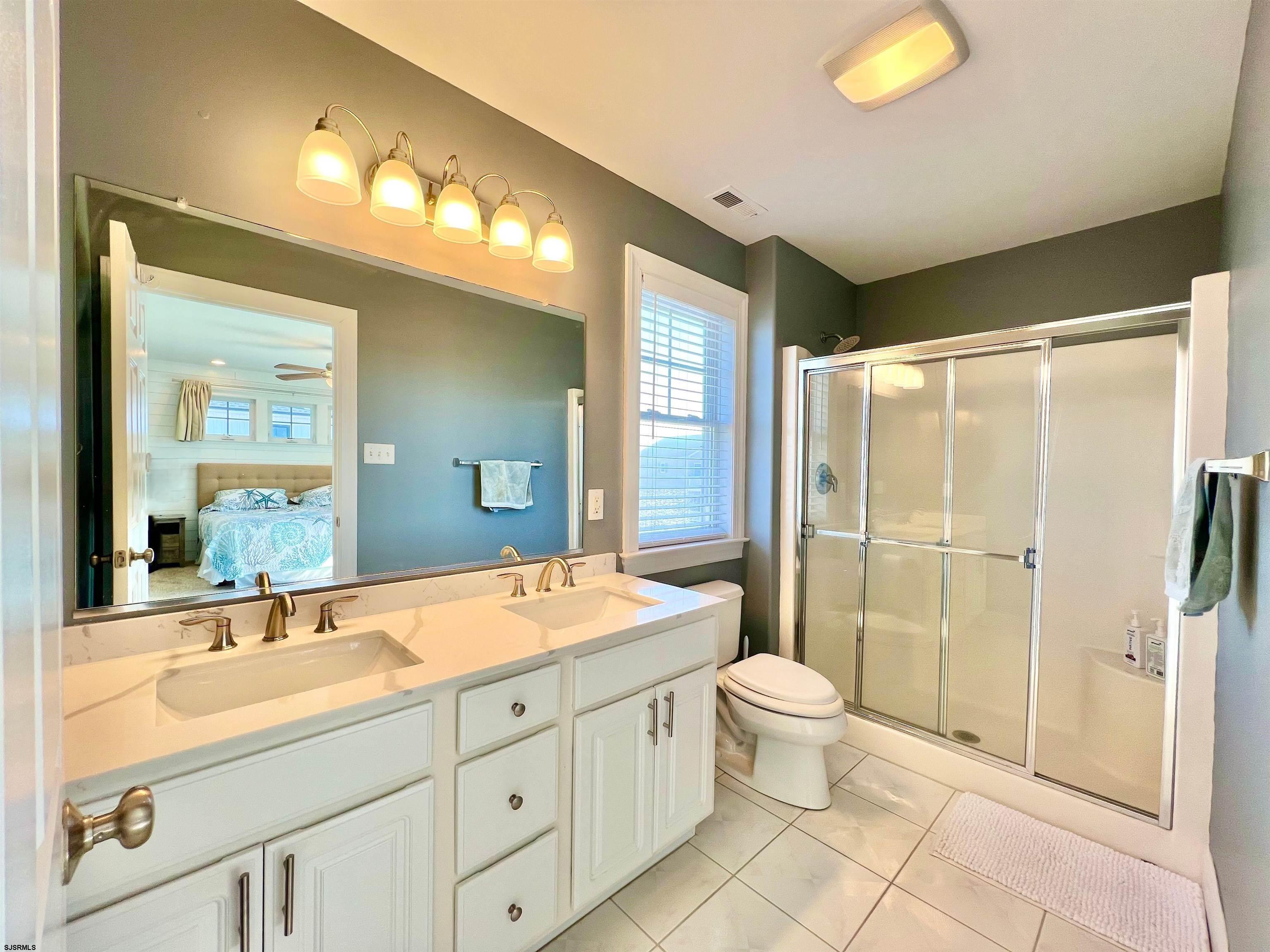 Ocean City, New Jersey 08226, United States, 4 Bedrooms Bedrooms, ,4 BathroomsBathrooms,Residential,Pending,78229